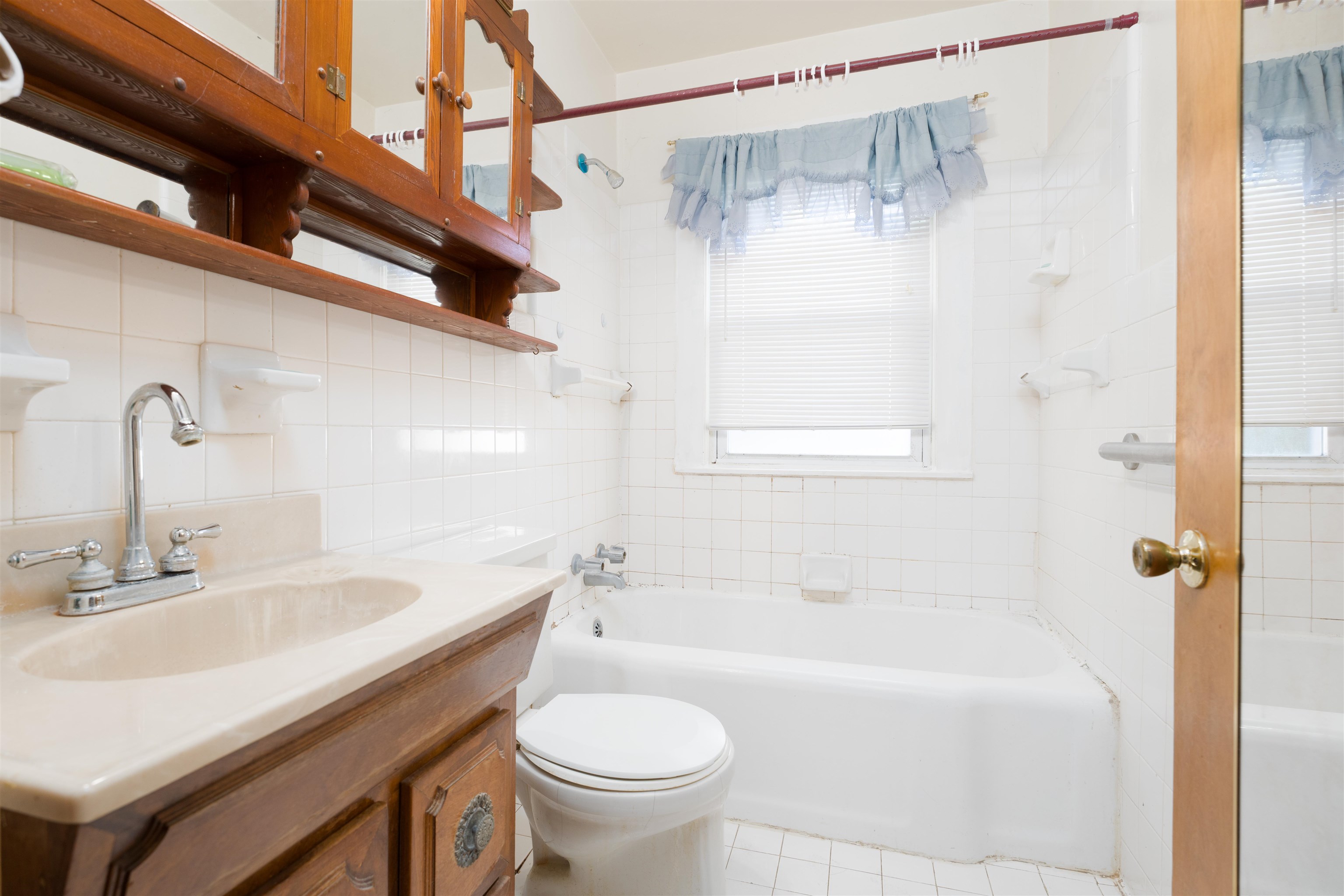 826 21St Street, Owensboro, Kentucky 42303, 2 Bedrooms Bedrooms, ,1 BathroomBathrooms,Single Family Residence,For Sale,21St Street,90796