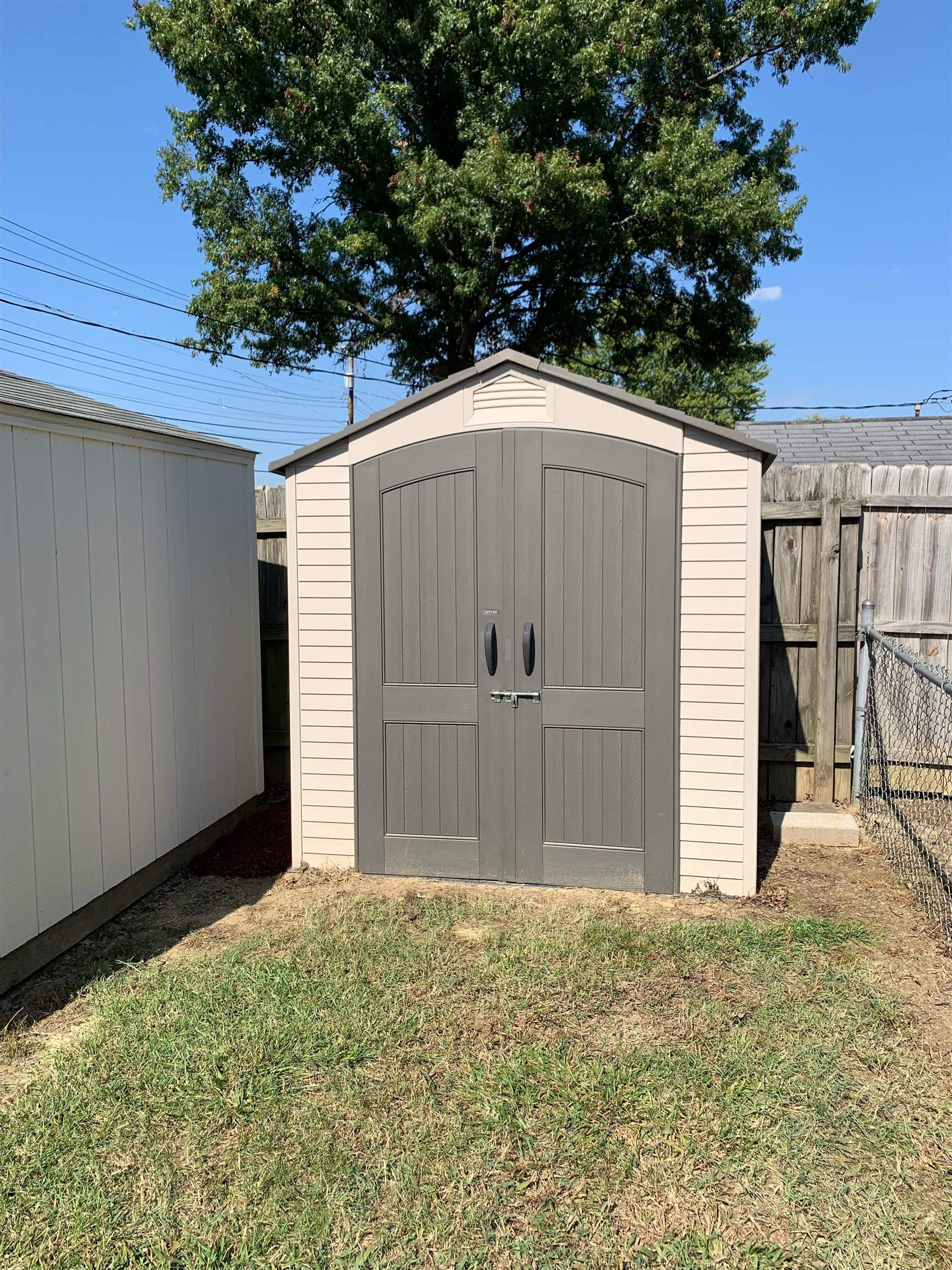3614 Arlington Dr., Owensboro, Kentucky 42301, 3 Bedrooms Bedrooms, ,1 BathroomBathrooms,Single Family Residence,For Sale,Arlington Dr.,90799