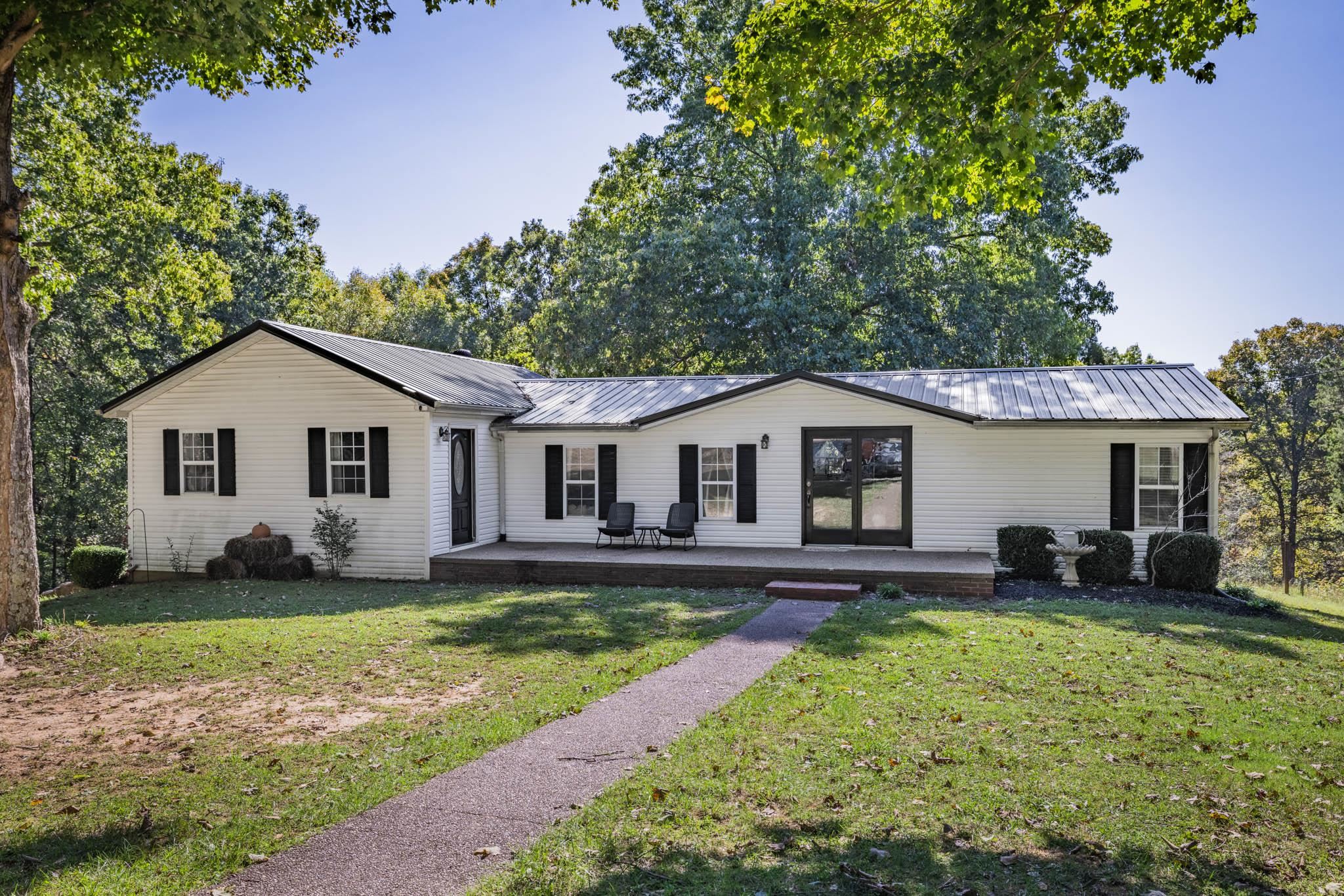 733 Ed Brown Road, Hawesville, Kentucky 42348, 4 Bedrooms Bedrooms, ,2 BathroomsBathrooms,Manufactured Home,For Sale,Ed Brown Road,90802