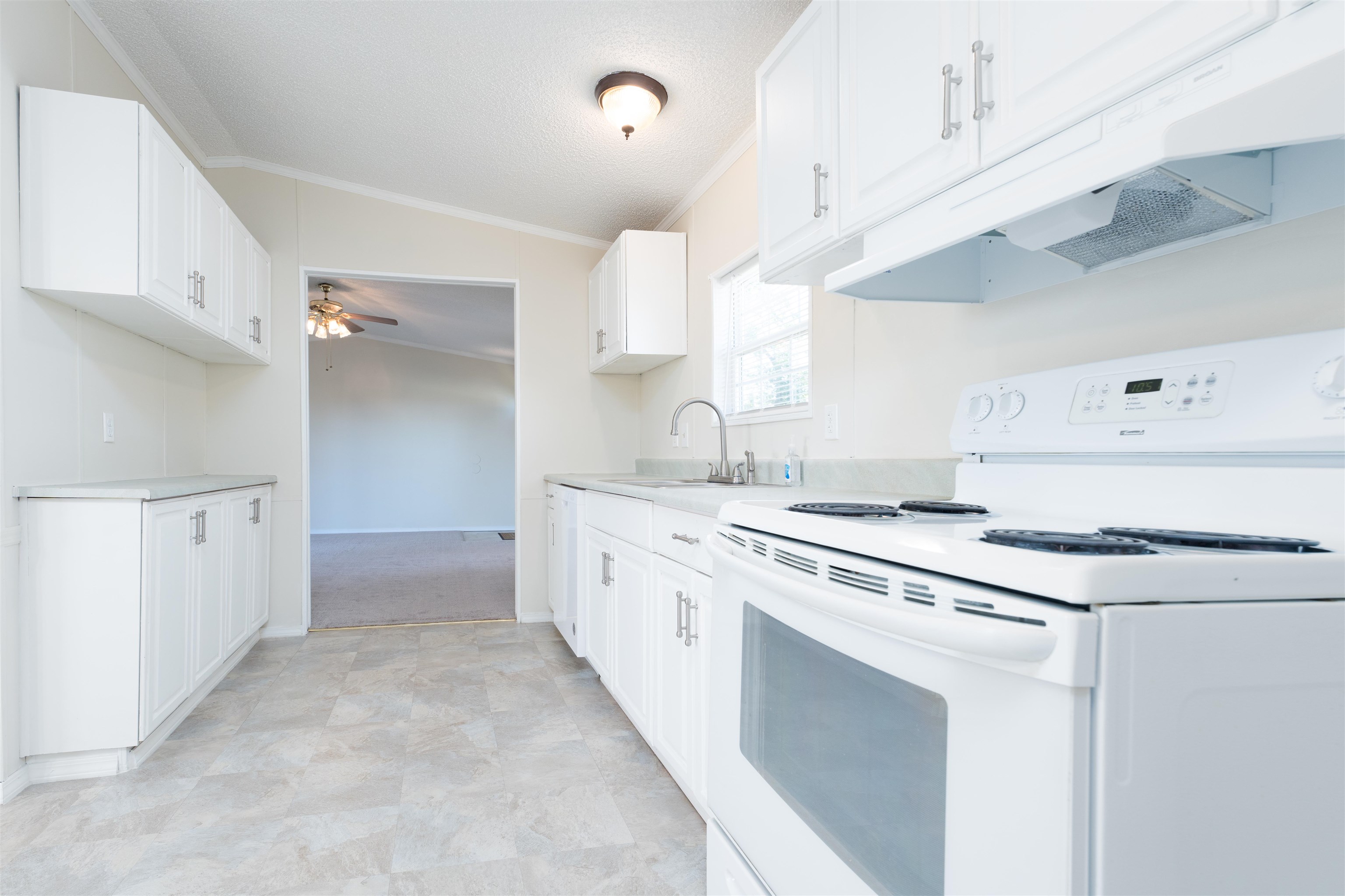 7179 State Highway 60 W, Owensboro, Kentucky 42301, 3 Bedrooms Bedrooms, ,2 BathroomsBathrooms,Manufactured Home,For Sale,State Highway 60 W,90803