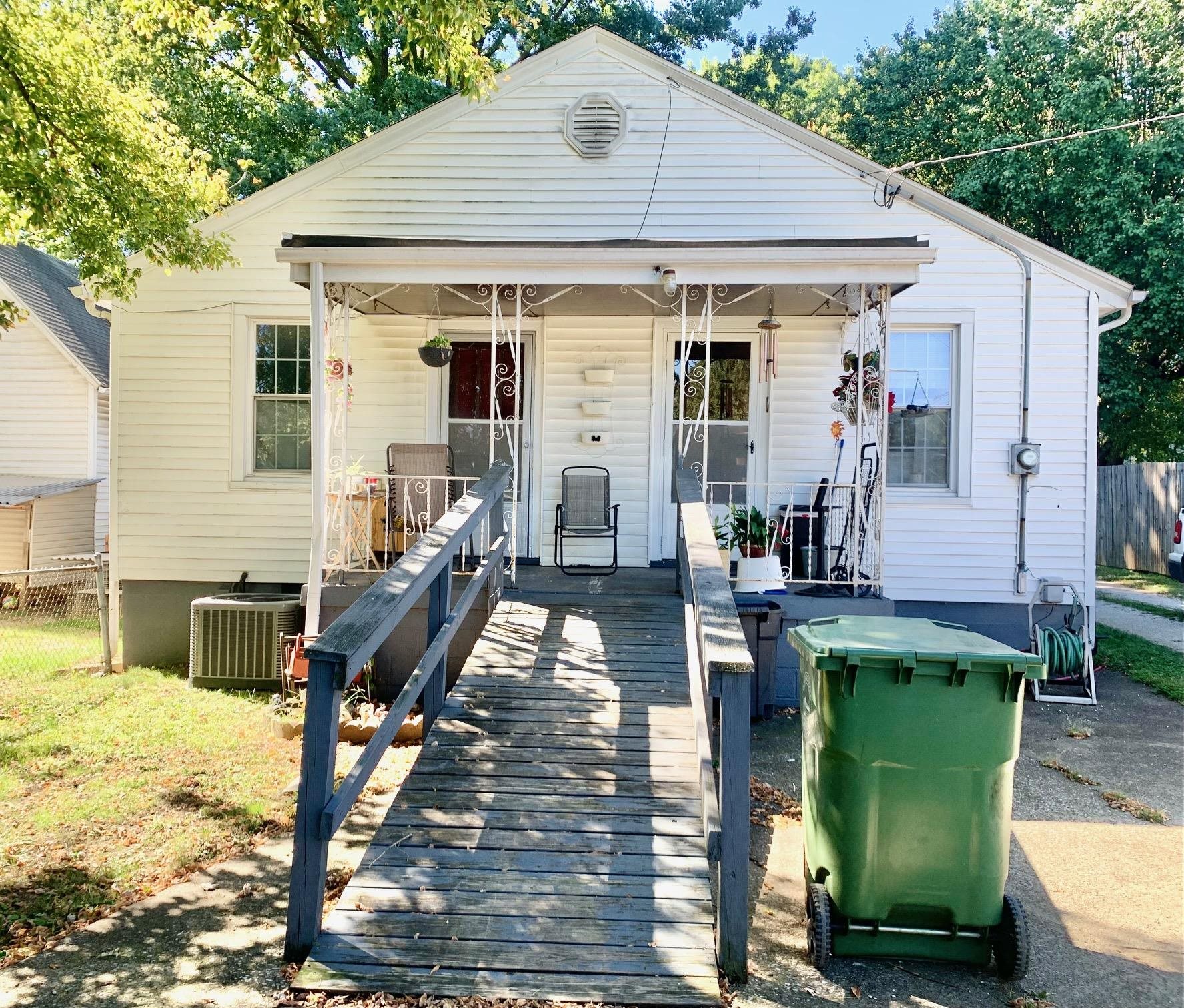 1523 Pearl St, Owensboro, Kentucky 42301, 3 Bedrooms Bedrooms, ,1 BathroomBathrooms,Single Family Residence,For Sale,Pearl St,90806