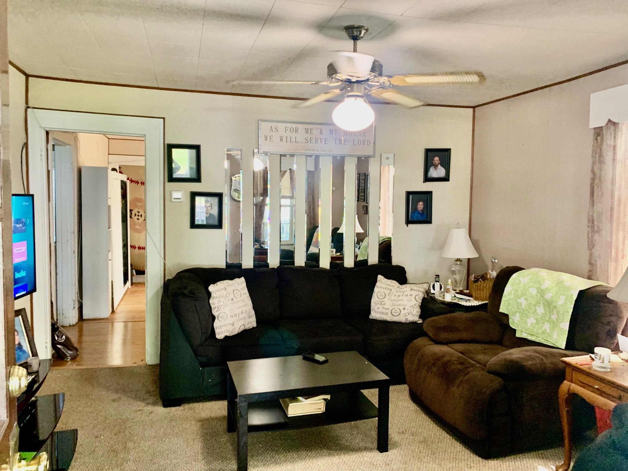 1523 Pearl St, Owensboro, Kentucky 42301, 3 Bedrooms Bedrooms, ,1 BathroomBathrooms,Single Family Residence,For Sale,Pearl St,90806