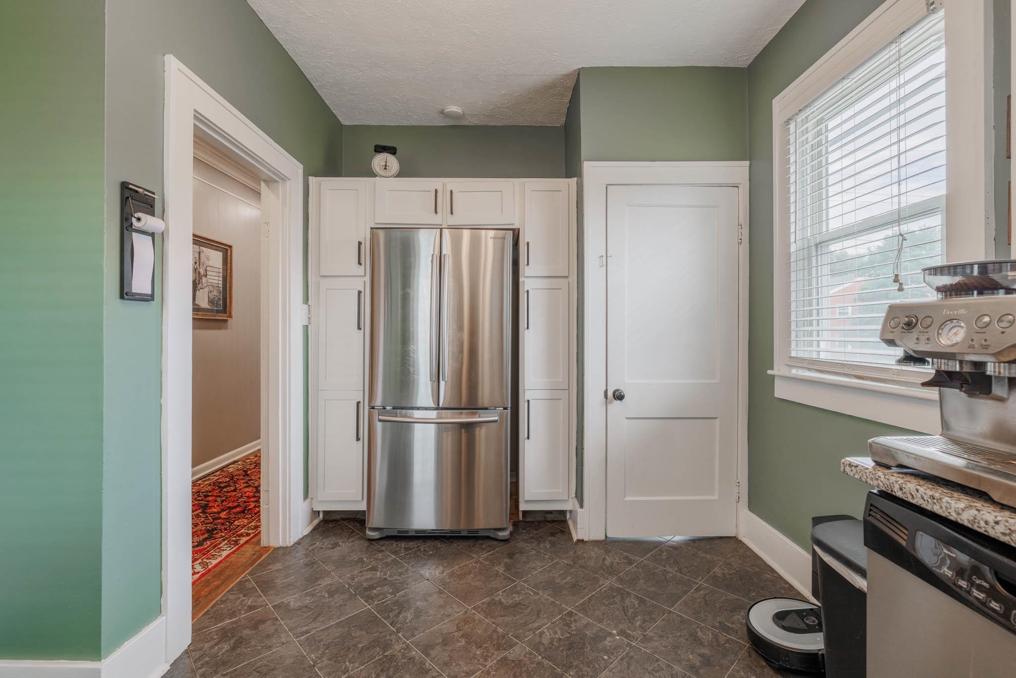 1930 Freeman Avenue, Owensboro, Kentucky 42301, 2 Bedrooms Bedrooms, ,1 BathroomBathrooms,Single Family Residence,For Sale,Freeman Avenue,90807