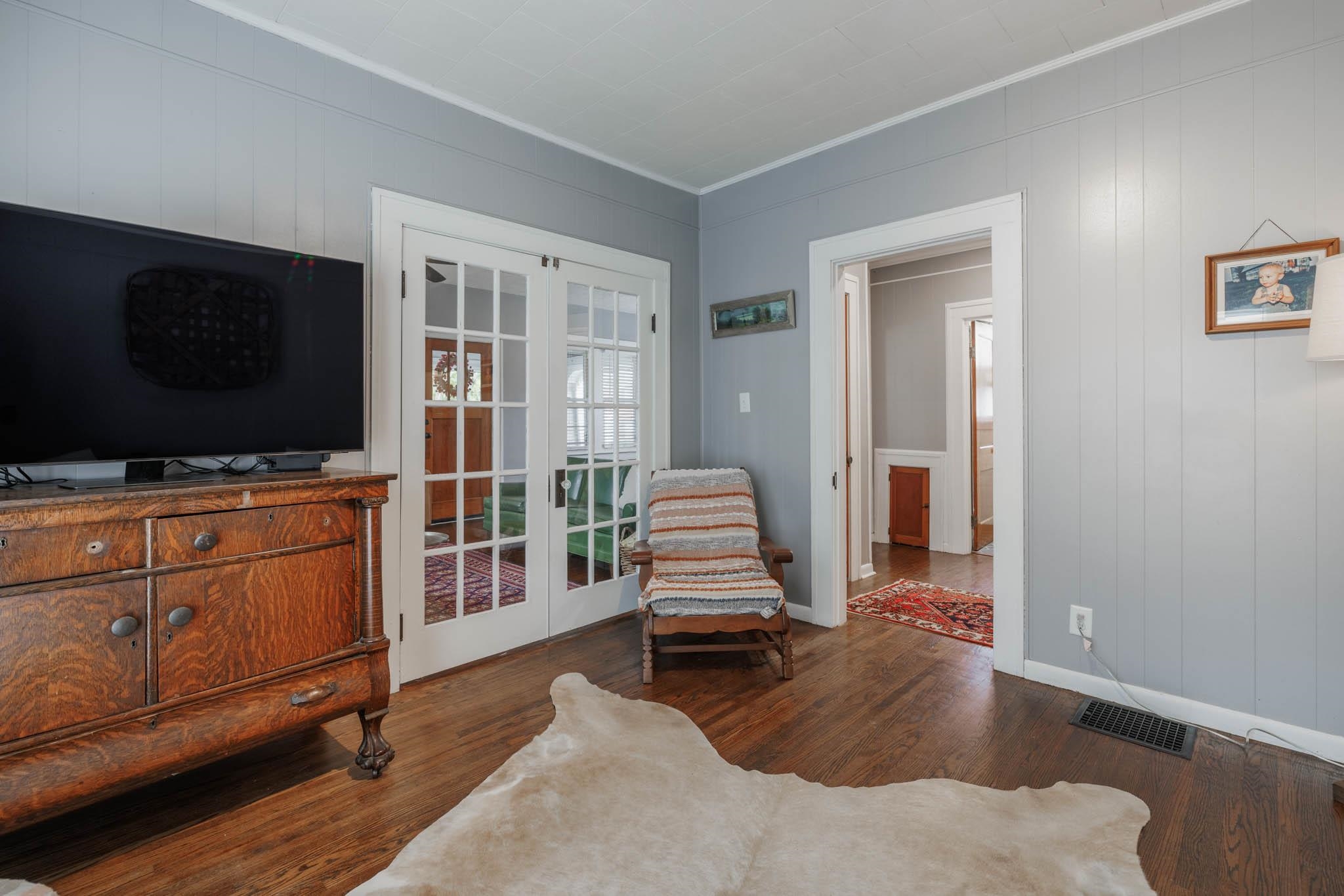 1930 Freeman Avenue, Owensboro, Kentucky 42301, 2 Bedrooms Bedrooms, ,1 BathroomBathrooms,Single Family Residence,For Sale,Freeman Avenue,90807