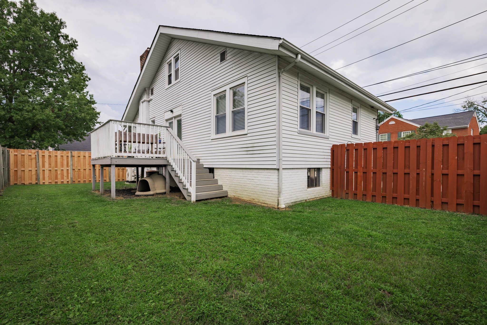 1930 Freeman Avenue, Owensboro, Kentucky 42301, 2 Bedrooms Bedrooms, ,1 BathroomBathrooms,Single Family Residence,For Sale,Freeman Avenue,90807