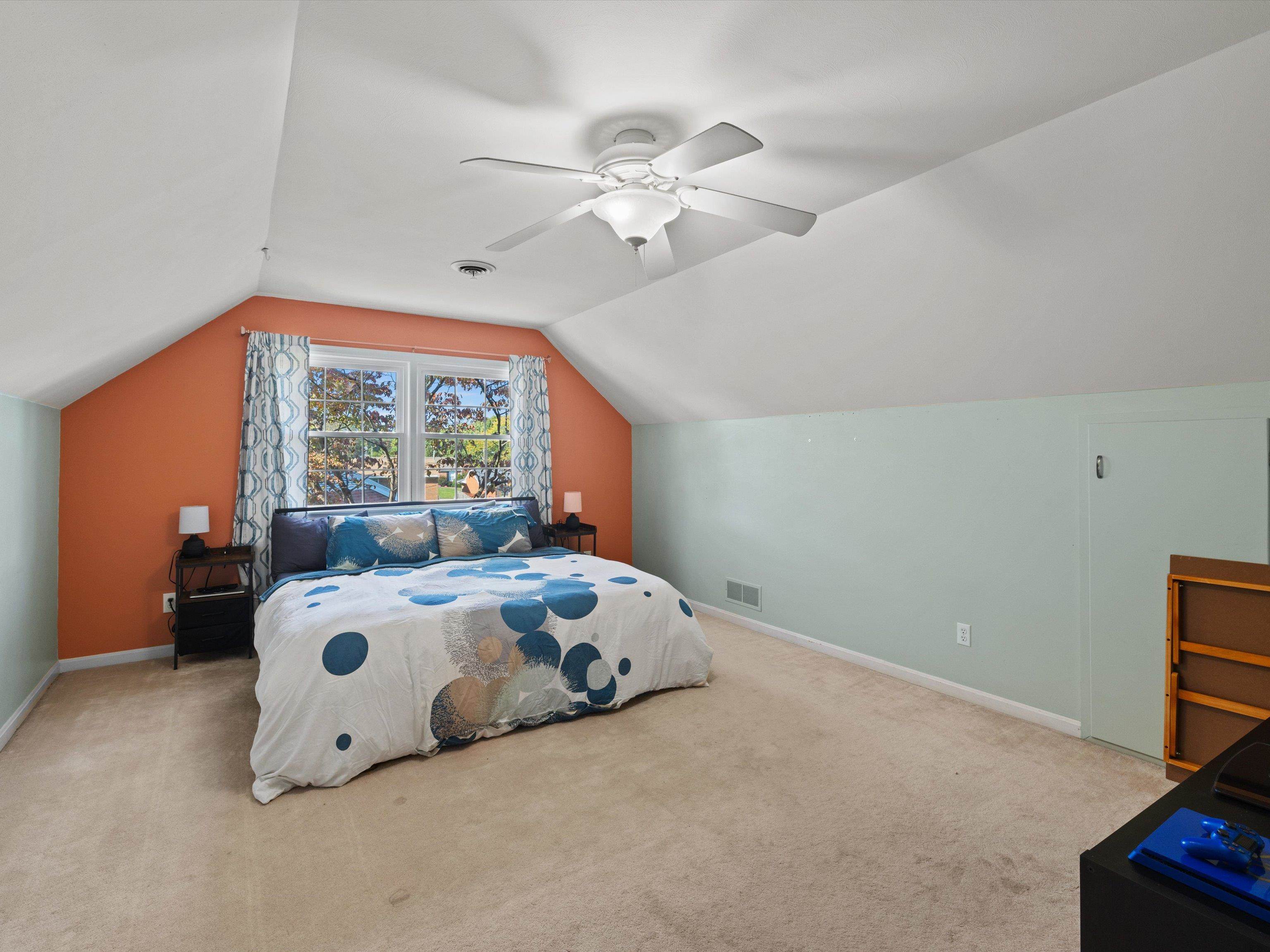 1718 Trinity Drive, Owensboro, Kentucky 42303, 4 Bedrooms Bedrooms, ,2 BathroomsBathrooms,Single Family Residence,For Sale,Trinity Drive,90814