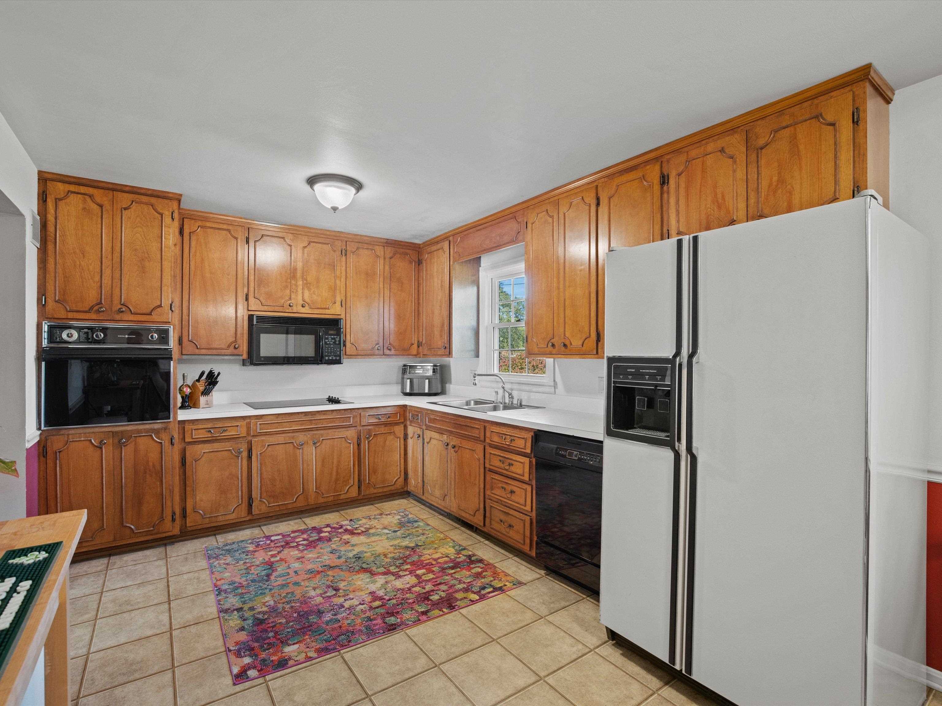 1718 Trinity Drive, Owensboro, Kentucky 42303, 4 Bedrooms Bedrooms, ,2 BathroomsBathrooms,Single Family Residence,For Sale,Trinity Drive,90814