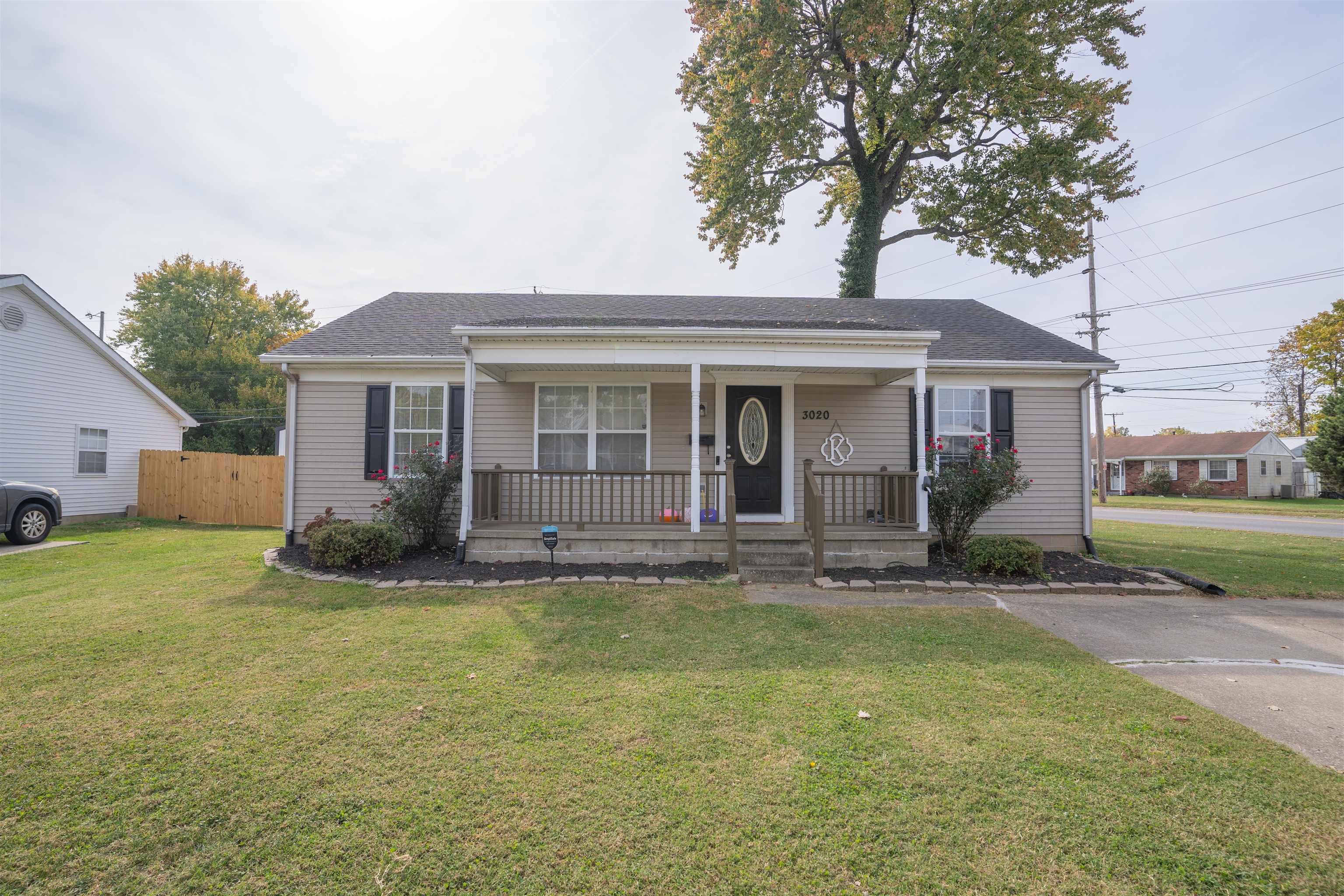 3020 Flamingo Ave., Owensboro, Kentucky 42301, 3 Bedrooms Bedrooms, ,2 BathroomsBathrooms,Single Family Residence,For Sale,Flamingo Ave.,90815
