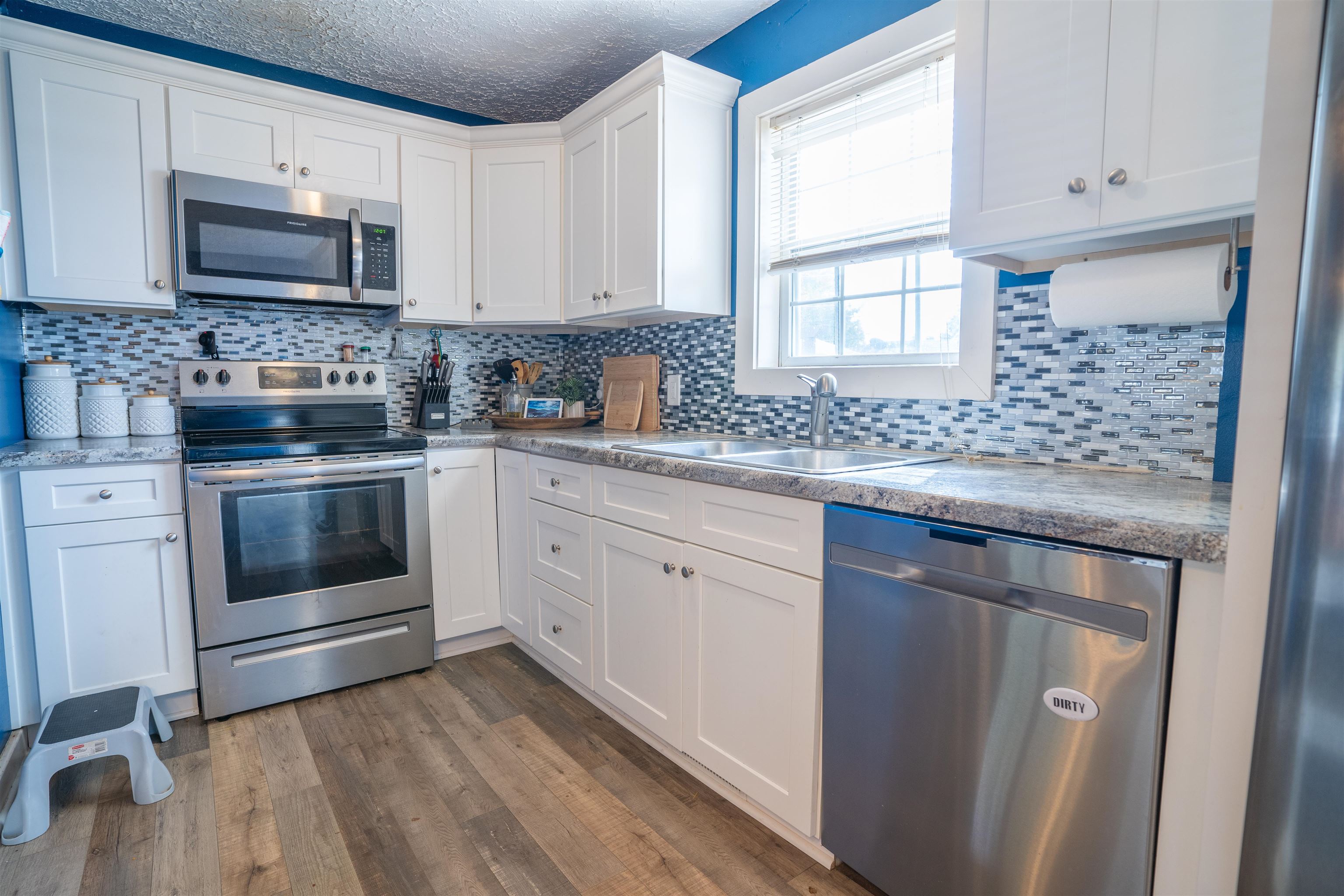 3020 Flamingo Ave., Owensboro, Kentucky 42301, 3 Bedrooms Bedrooms, ,2 BathroomsBathrooms,Single Family Residence,For Sale,Flamingo Ave.,90815