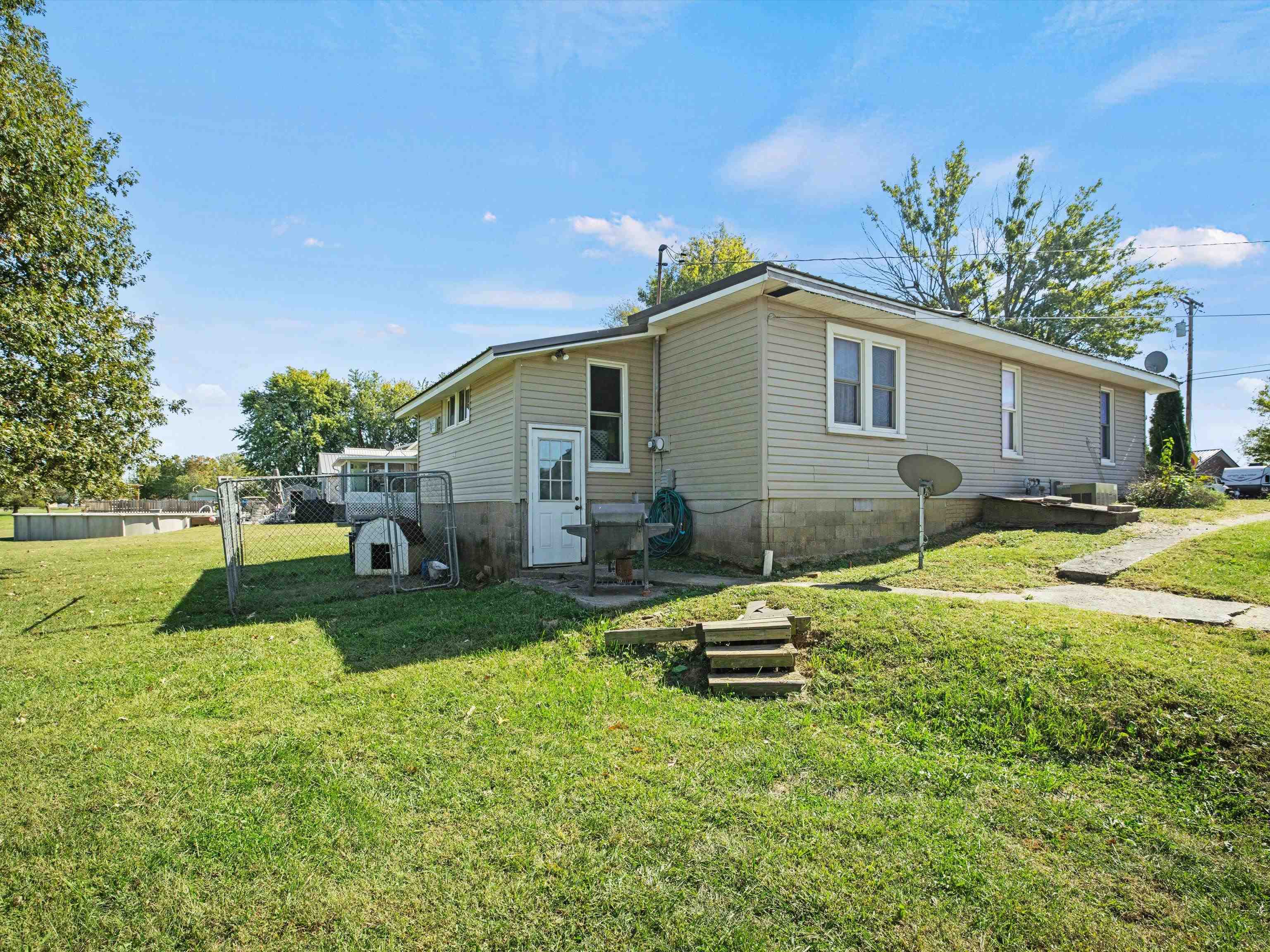 150 Kentucky 270, Sturgis, Kentucky 42459, 3 Bedrooms Bedrooms, ,1 BathroomBathrooms,Single Family Residence,For Sale,Kentucky 270,90817