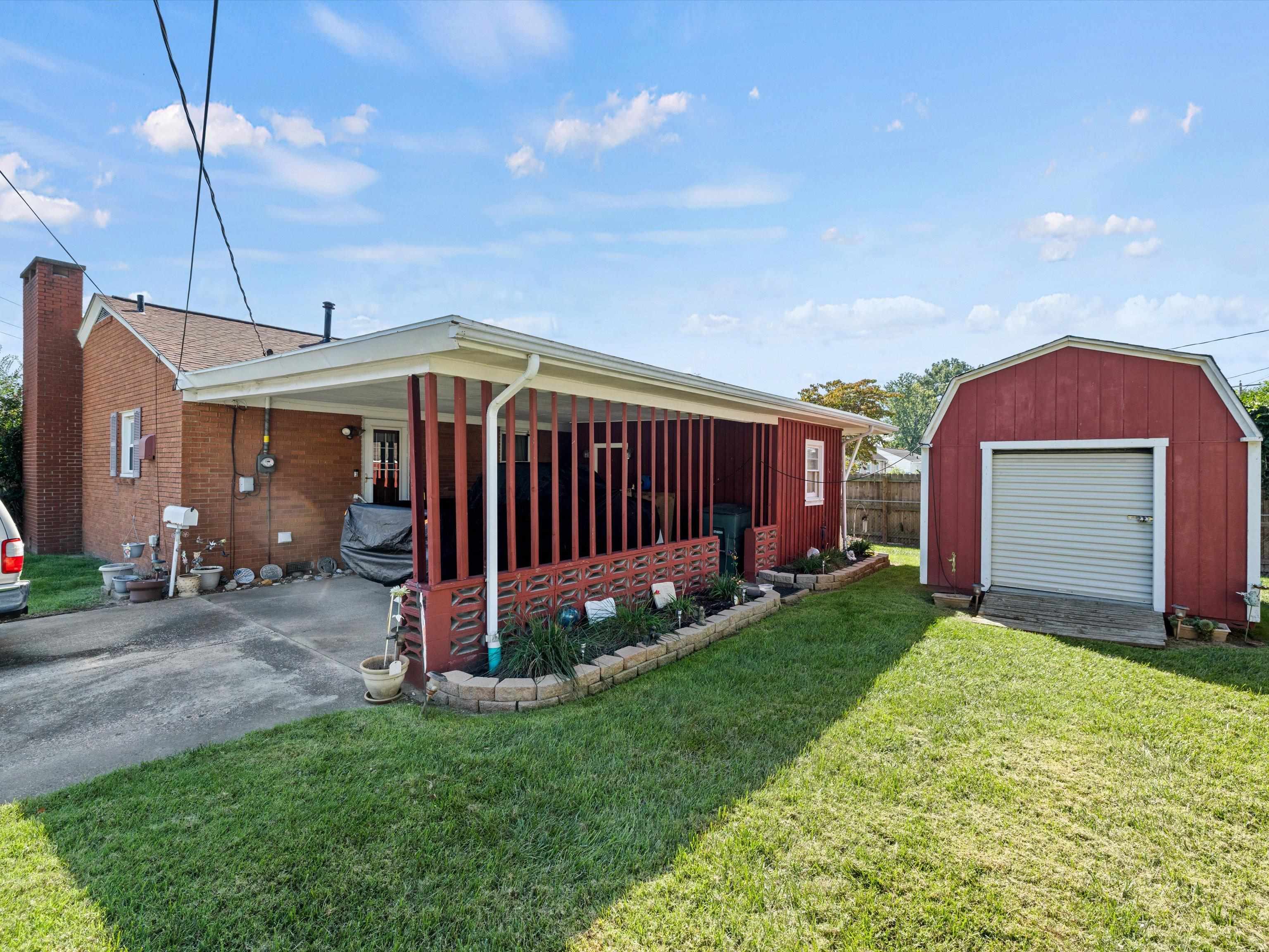 2601 Griffith Ave, Owensboro, Kentucky 42301-3449, 3 Bedrooms Bedrooms, ,1 BathroomBathrooms,Single Family Residence,For Sale,Griffith Ave,90819