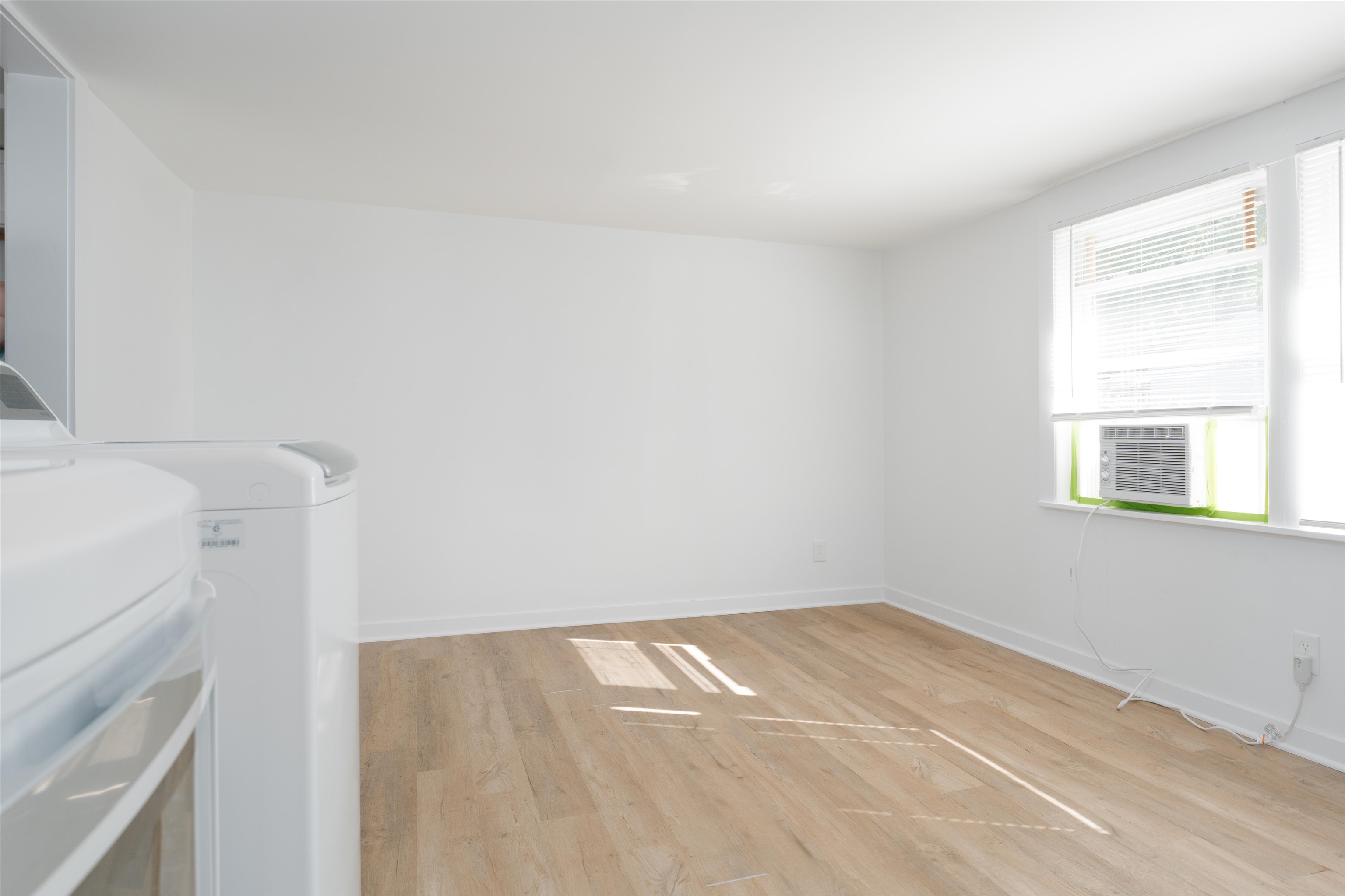 2624 West 5th Street, Owensboro, Kentucky 42301, 3 Bedrooms Bedrooms, ,1 BathroomBathrooms,Single Family Residence,For Sale,West 5th Street,90825