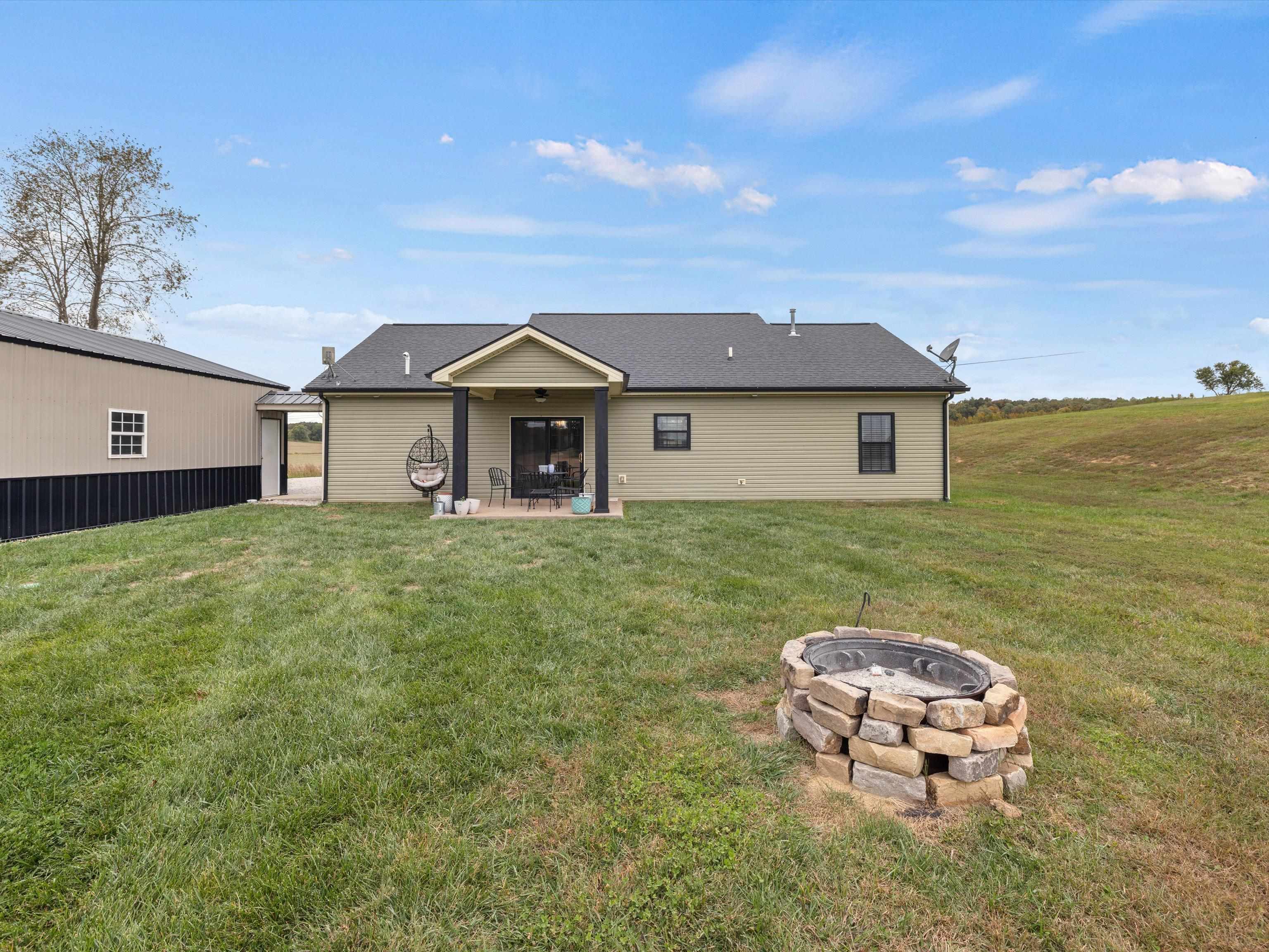 6142 Boston Laffoon Rd, Philpot, Kentucky 42366, 3 Bedrooms Bedrooms, ,2 BathroomsBathrooms,Single Family Residence,For Sale,Boston Laffoon Rd,90834