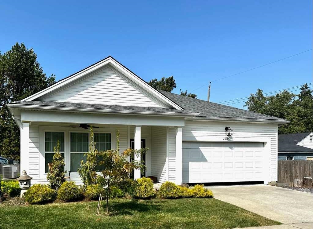 2619 Central Park, Owensboro, Kentucky 42303, 2 Bedrooms Bedrooms, ,2 BathroomsBathrooms,Single Family Residence,For Sale,Central Park,90835