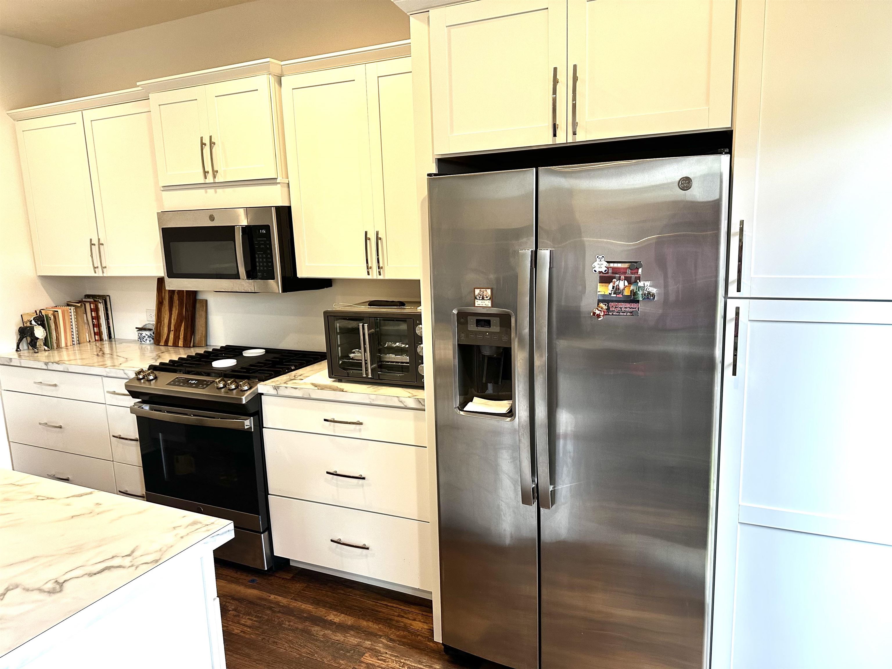 2619 Central Park, Owensboro, Kentucky 42303, 2 Bedrooms Bedrooms, ,2 BathroomsBathrooms,Single Family Residence,For Sale,Central Park,90835