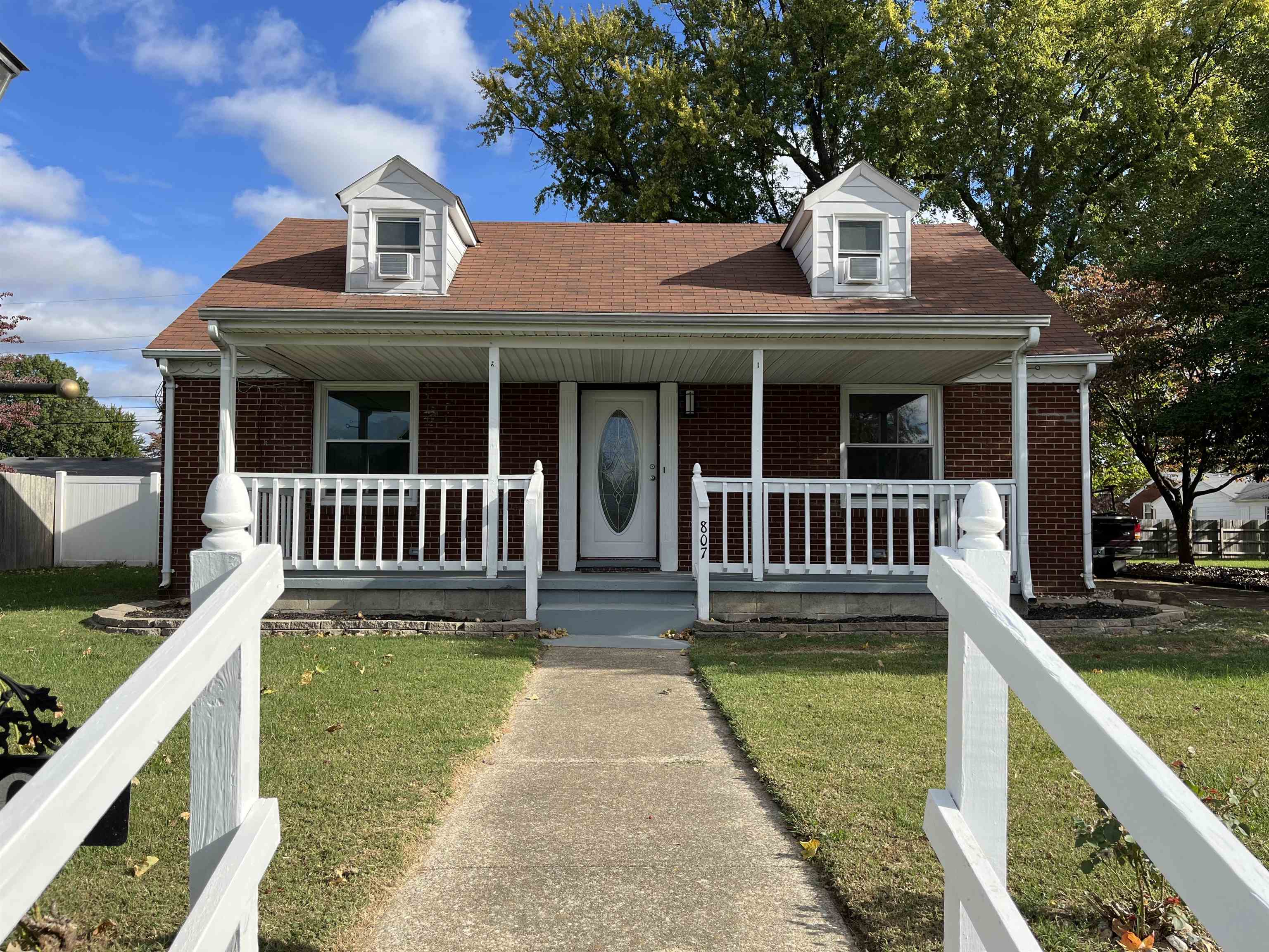 807 Canterbury Rd, Owensboro, Kentucky 42303, 4 Bedrooms Bedrooms, ,1 BathroomBathrooms,Ranch,For Sale,Canterbury Rd,90839