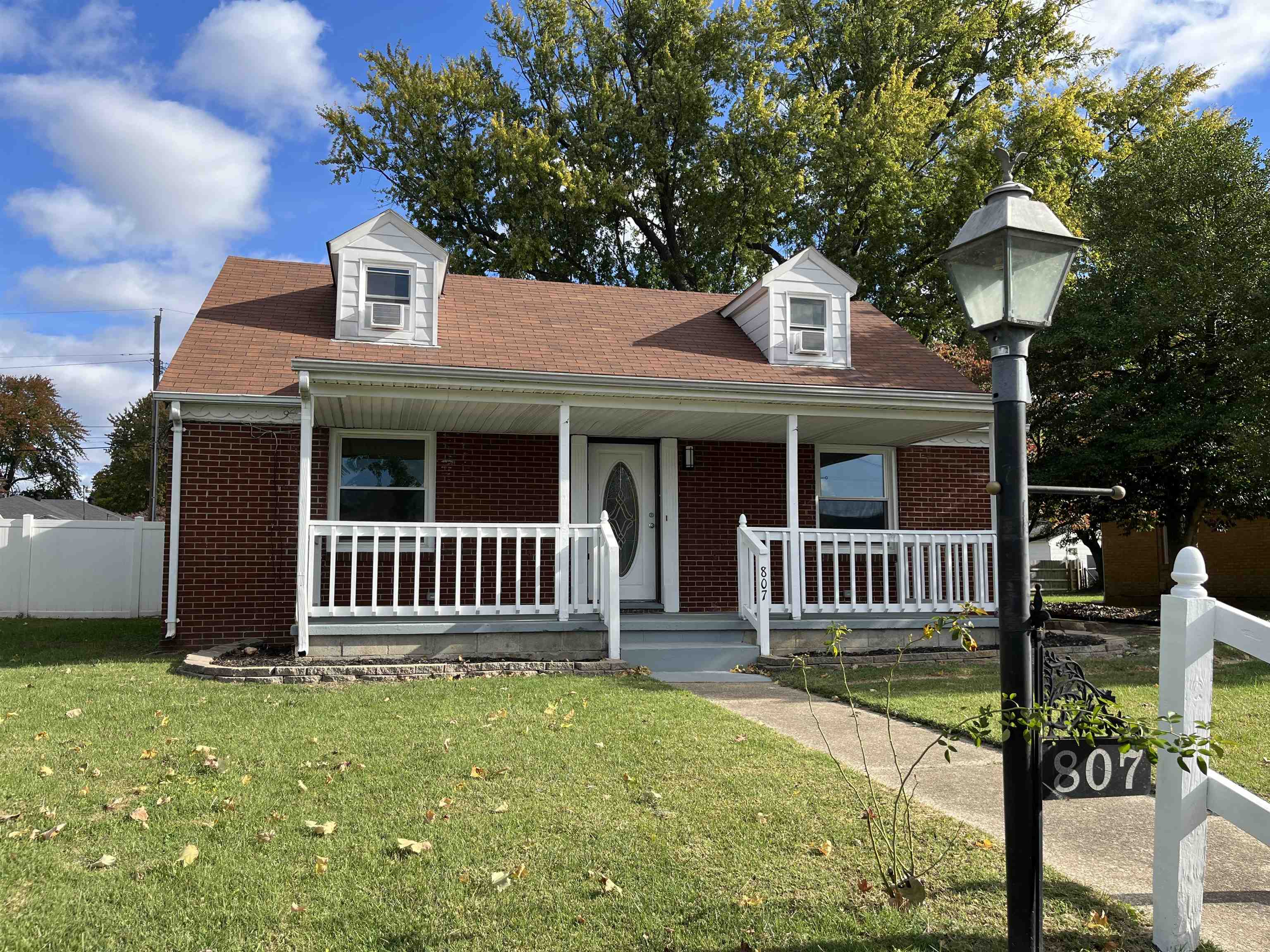 807 Canterbury Rd, Owensboro, Kentucky 42303, 4 Bedrooms Bedrooms, ,1 BathroomBathrooms,Ranch,For Sale,Canterbury Rd,90839
