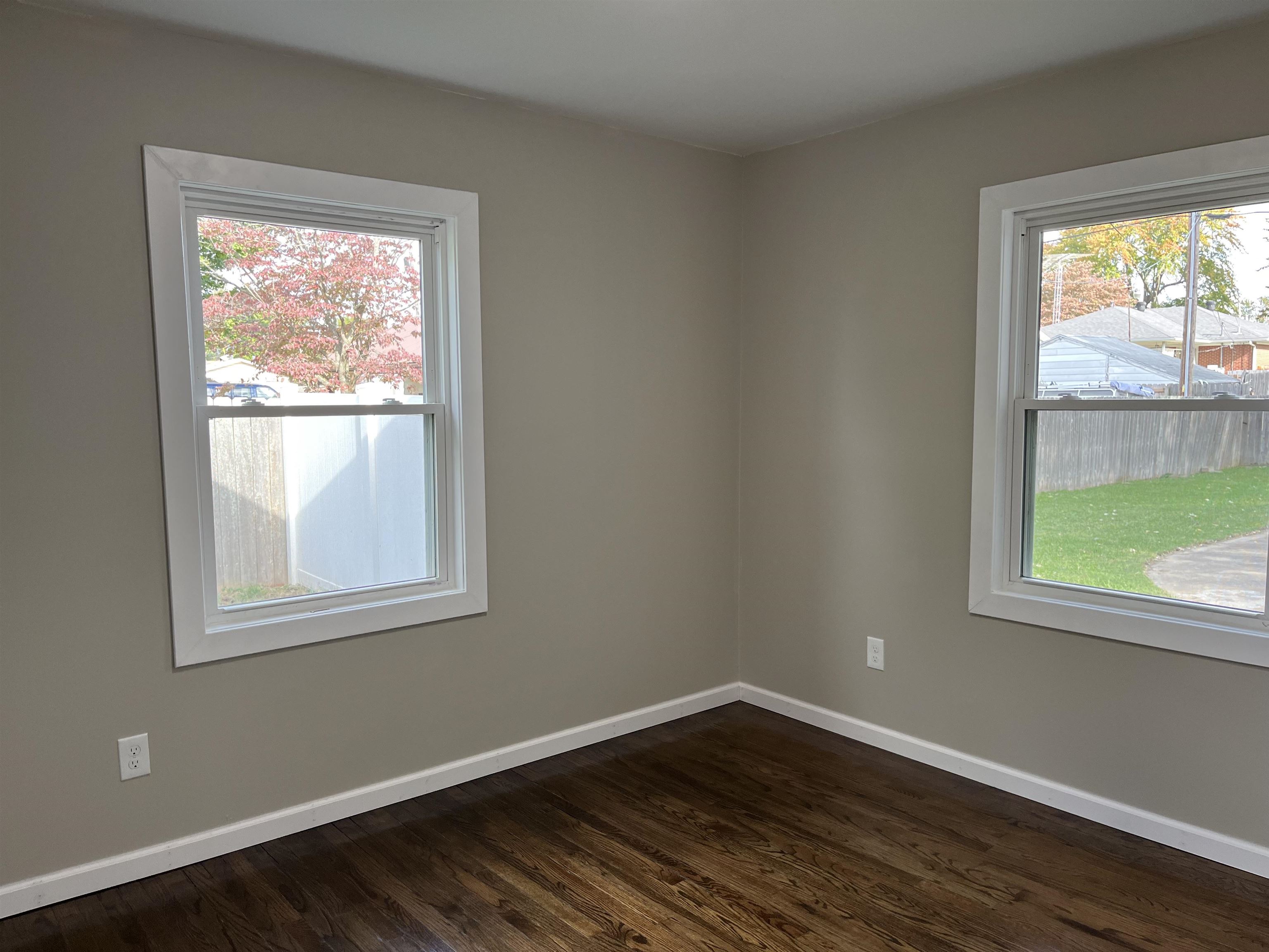 807 Canterbury Rd, Owensboro, Kentucky 42303, 4 Bedrooms Bedrooms, ,1 BathroomBathrooms,Ranch,For Sale,Canterbury Rd,90839
