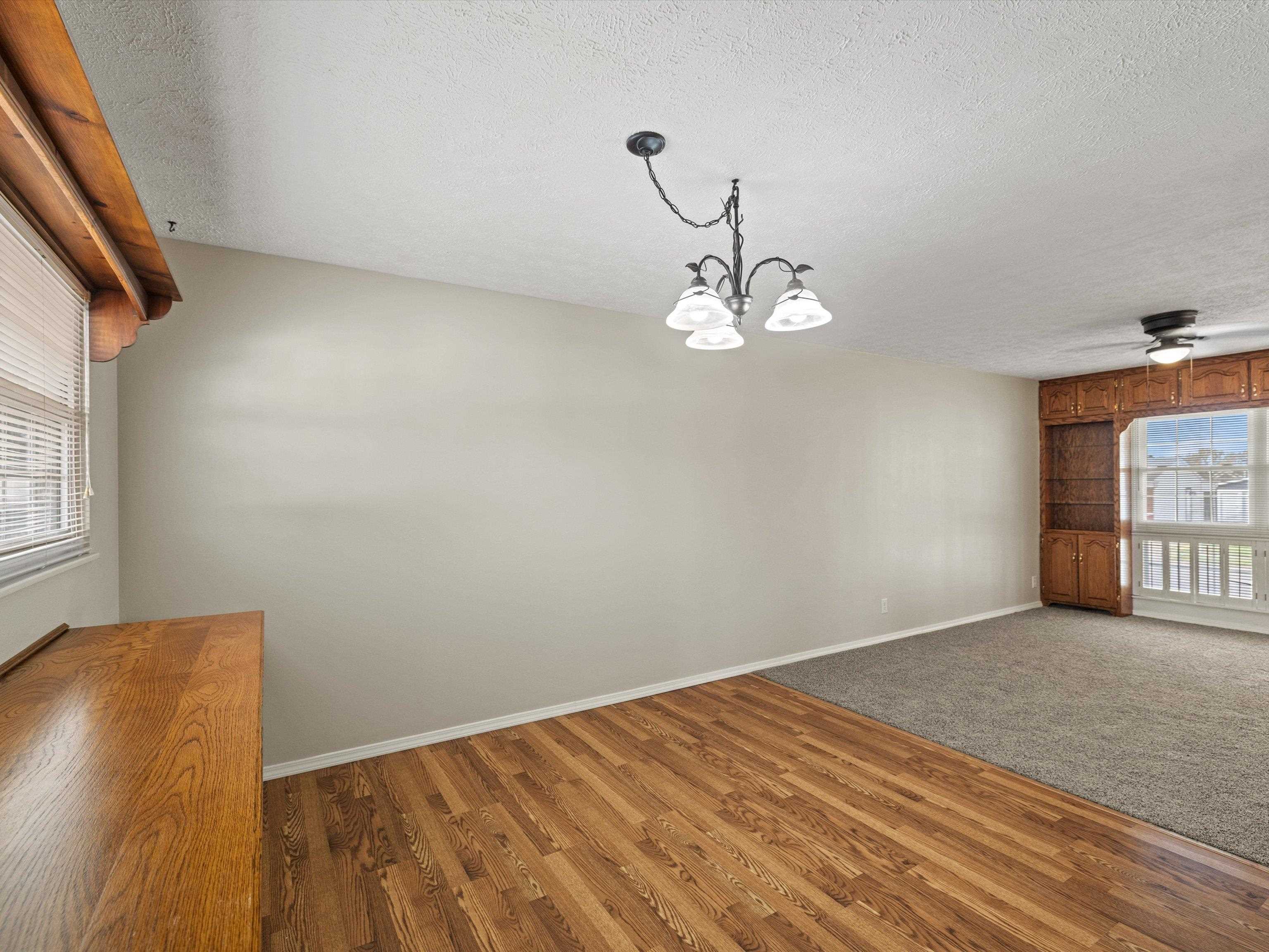 677 Danberry Street, Owensboro, Kentucky 42301, 3 Bedrooms Bedrooms, ,1 BathroomBathrooms,Single Family Residence,For Sale,Danberry Street,90840