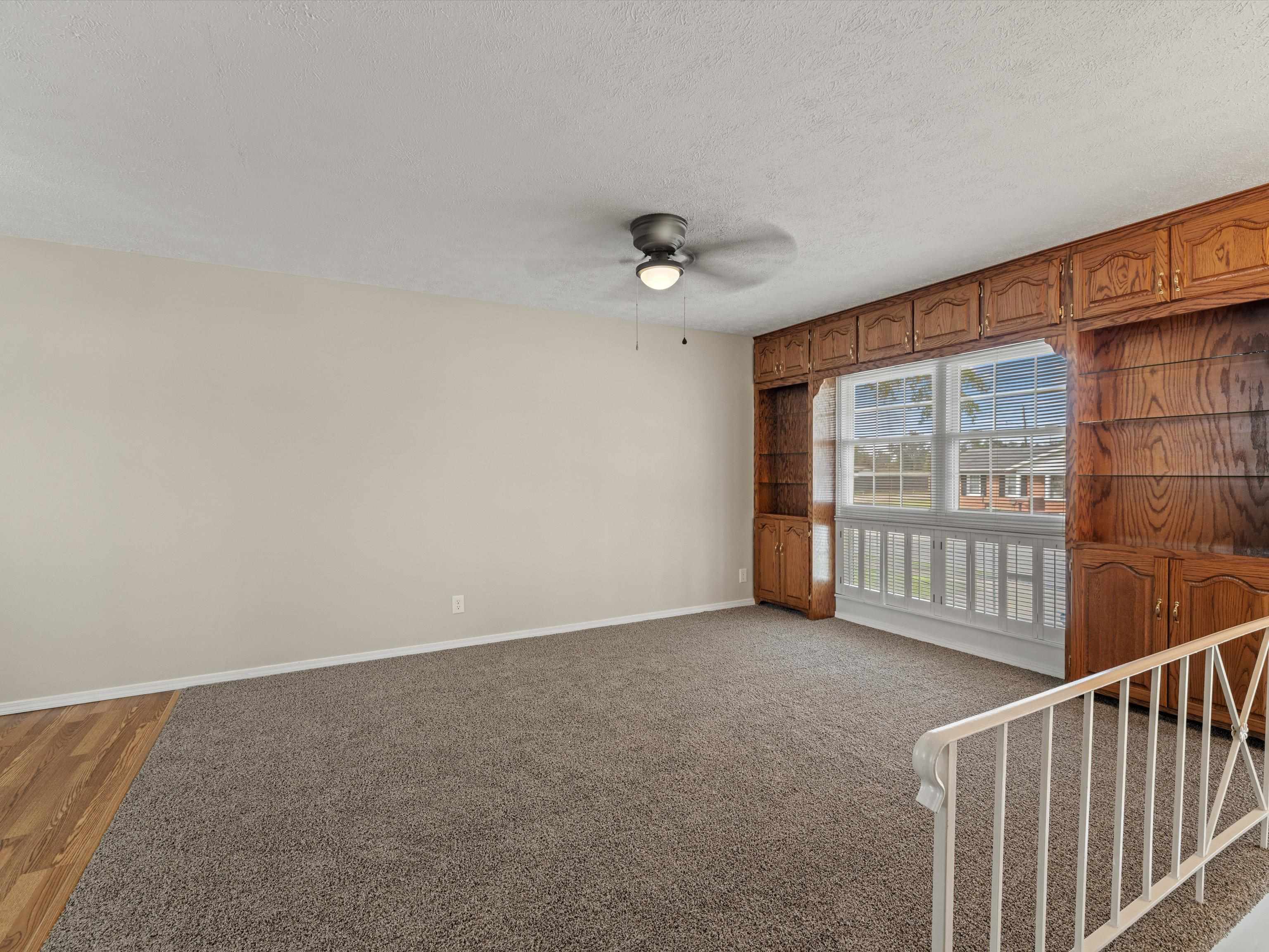 677 Danberry Street, Owensboro, Kentucky 42301, 3 Bedrooms Bedrooms, ,1 BathroomBathrooms,Single Family Residence,For Sale,Danberry Street,90840