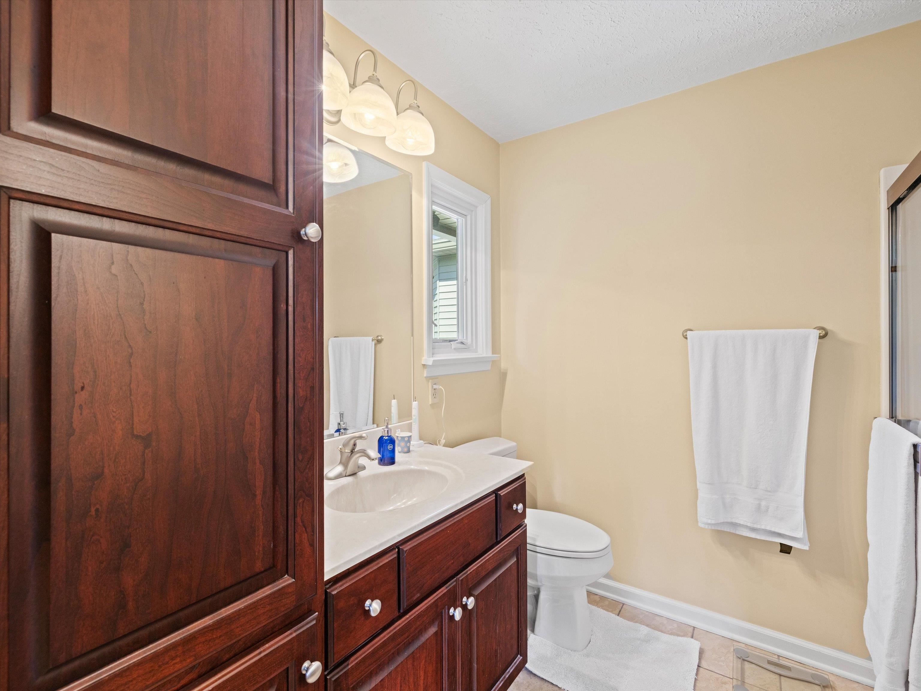 155 Fred Hodges Rd, Lewisport, Kentucky 42351, 3 Bedrooms Bedrooms, ,3 BathroomsBathrooms,Single Family Residence,For Sale,Fred Hodges Rd,90847