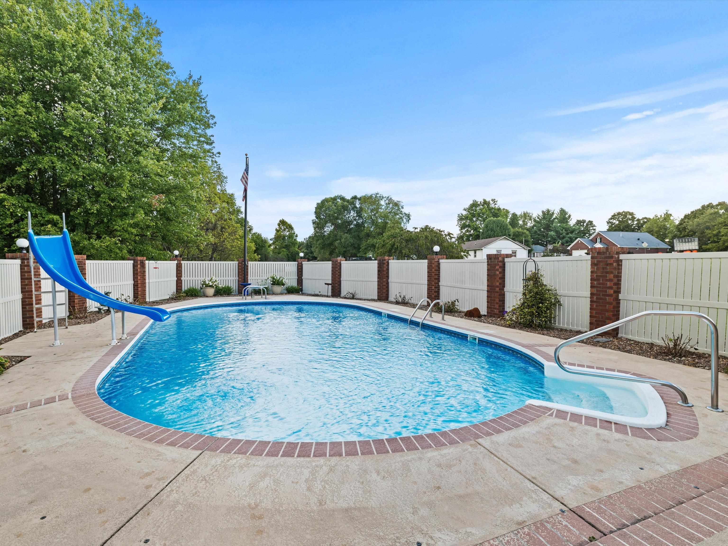 155 Fred Hodges Rd, Lewisport, Kentucky 42351, 3 Bedrooms Bedrooms, ,3 BathroomsBathrooms,Single Family Residence,For Sale,Fred Hodges Rd,90847