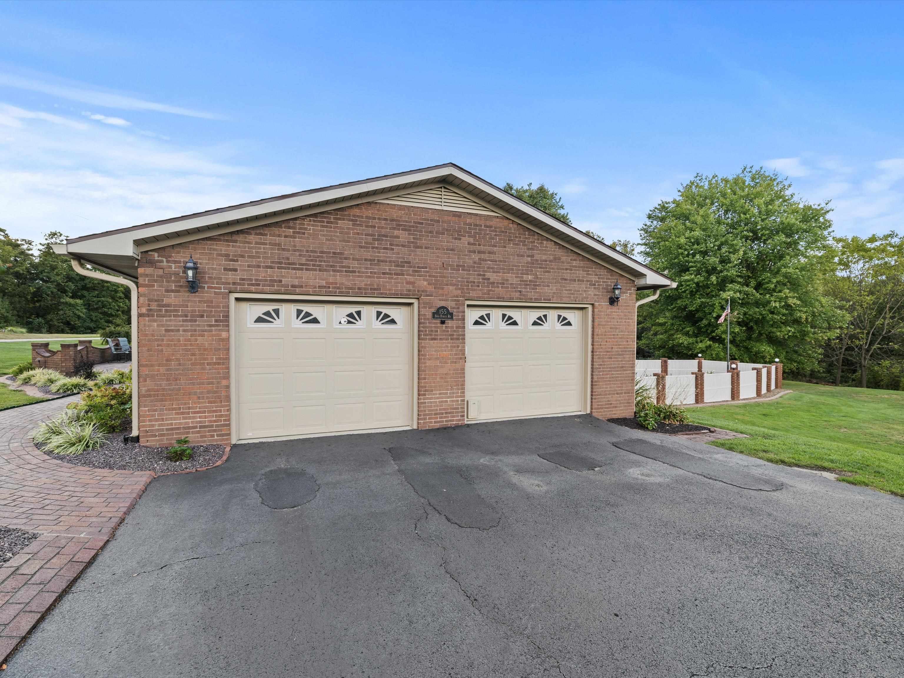 155 Fred Hodges Rd, Lewisport, Kentucky 42351, 3 Bedrooms Bedrooms, ,3 BathroomsBathrooms,Single Family Residence,For Sale,Fred Hodges Rd,90847