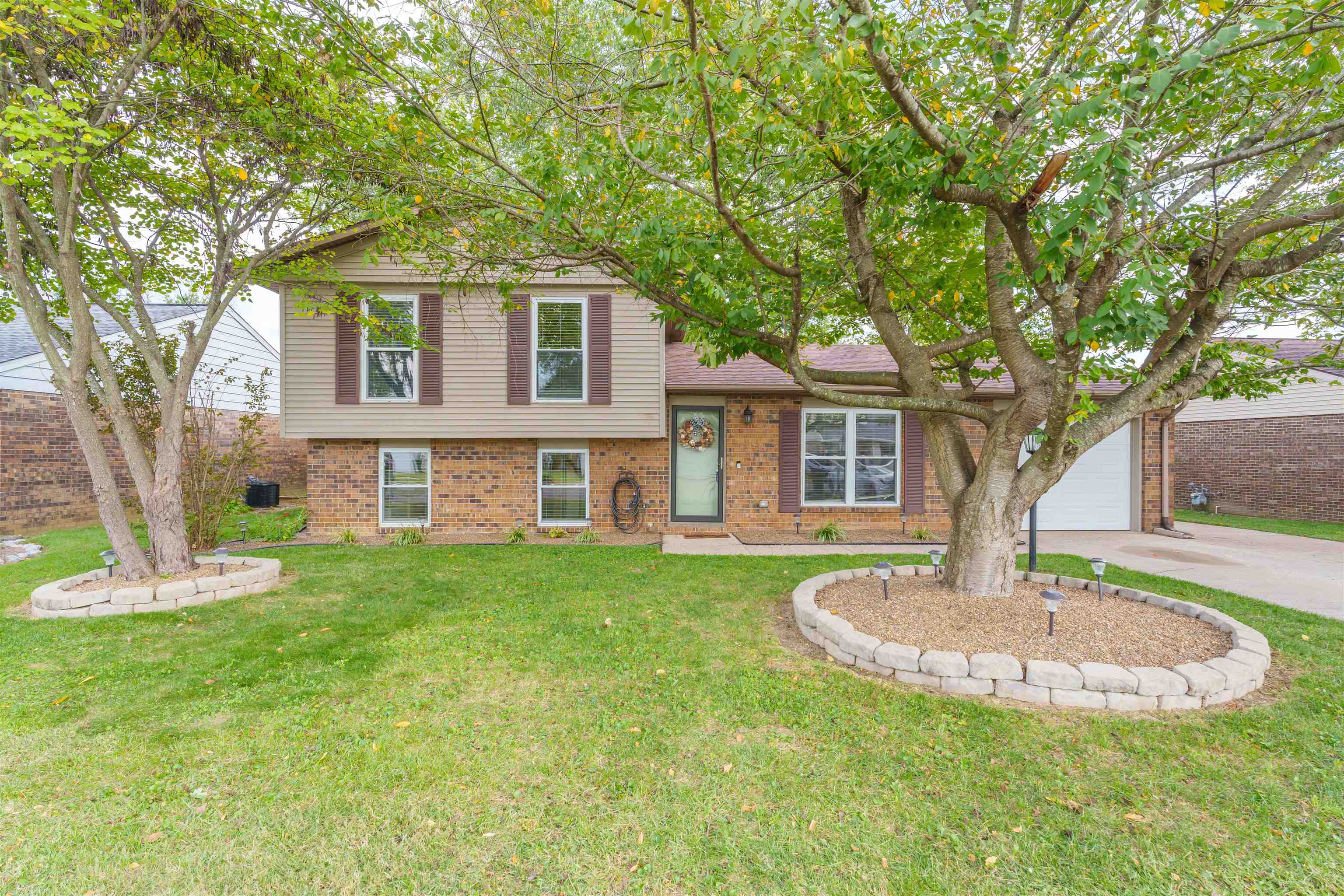 4025 Yates Dr, Owensboro, Kentucky 42301-0000, 3 Bedrooms Bedrooms, ,1 BathroomBathrooms,Single Family Residence,For Sale,Yates Dr,90848