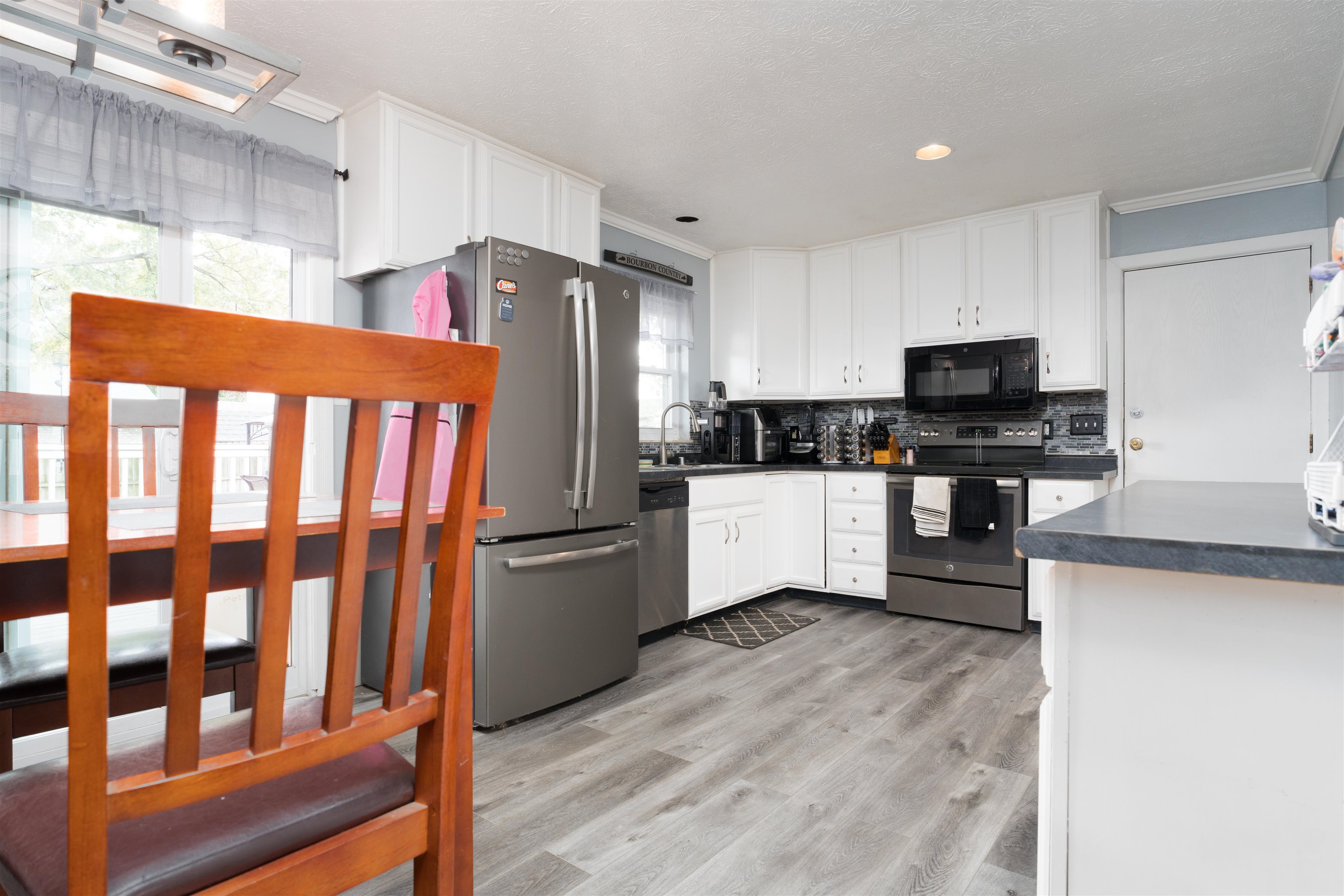 4025 Yates Dr, Owensboro, Kentucky 42301-0000, 3 Bedrooms Bedrooms, ,1 BathroomBathrooms,Single Family Residence,For Sale,Yates Dr,90848