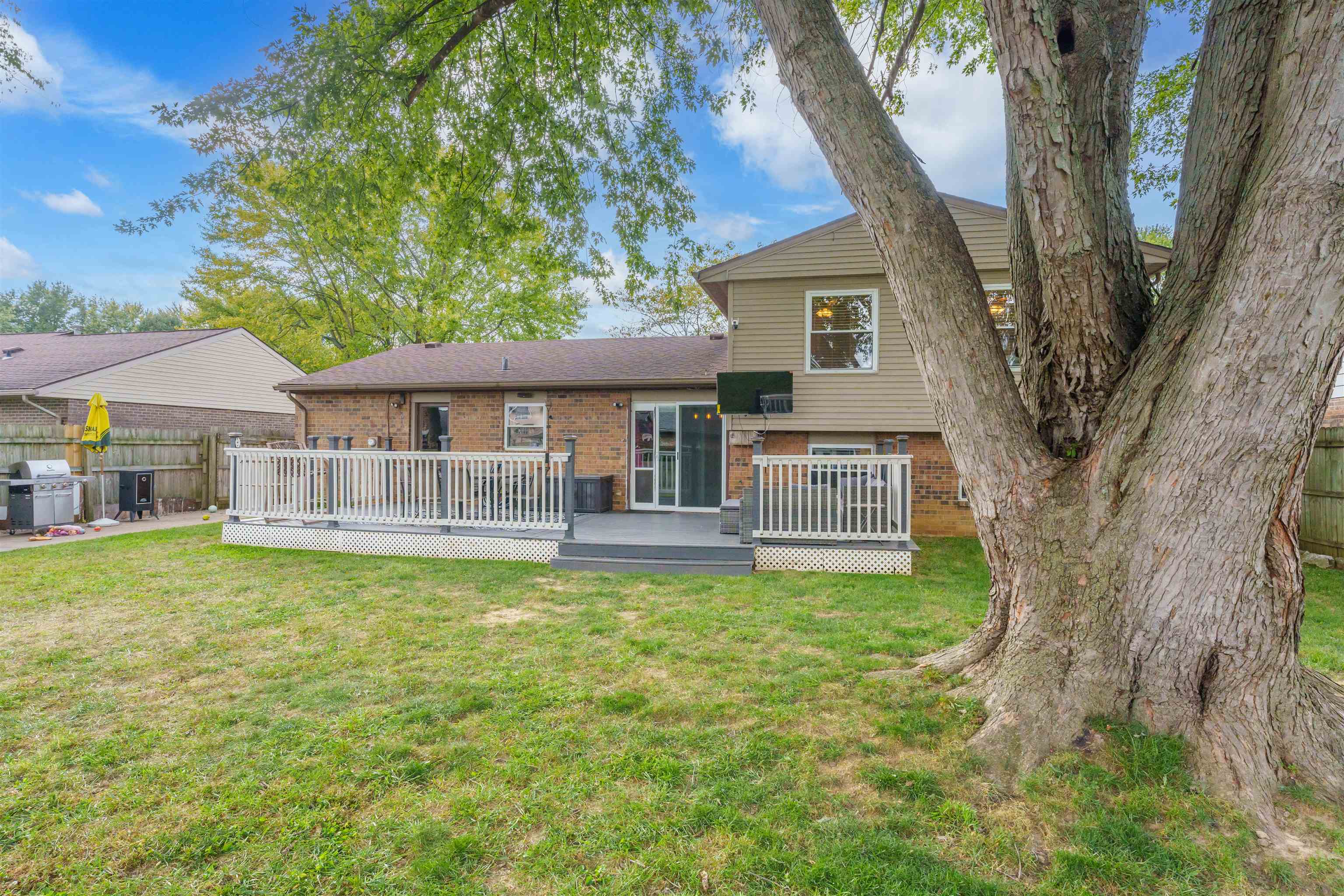4025 Yates Dr, Owensboro, Kentucky 42301-0000, 3 Bedrooms Bedrooms, ,1 BathroomBathrooms,Single Family Residence,For Sale,Yates Dr,90848