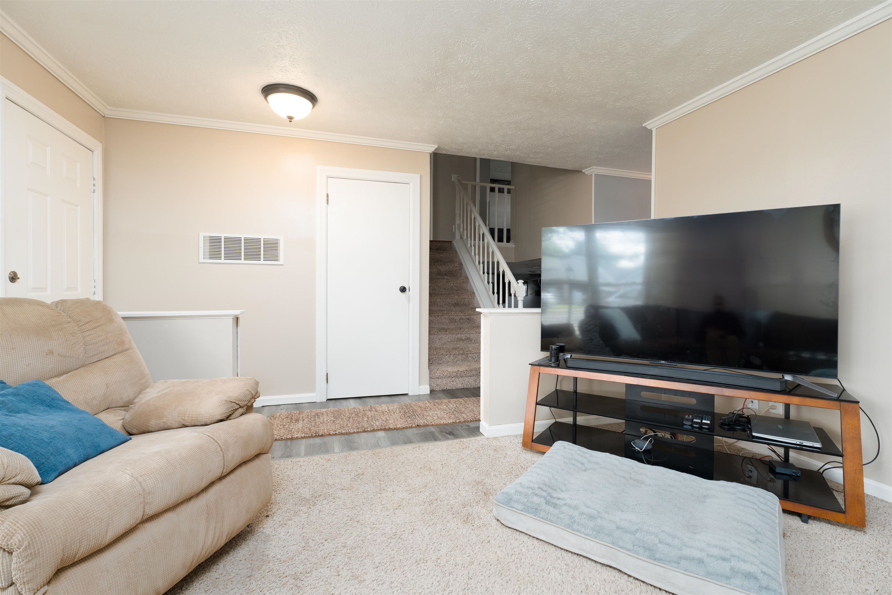 4025 Yates Dr, Owensboro, Kentucky 42301-0000, 3 Bedrooms Bedrooms, ,1 BathroomBathrooms,Single Family Residence,For Sale,Yates Dr,90848