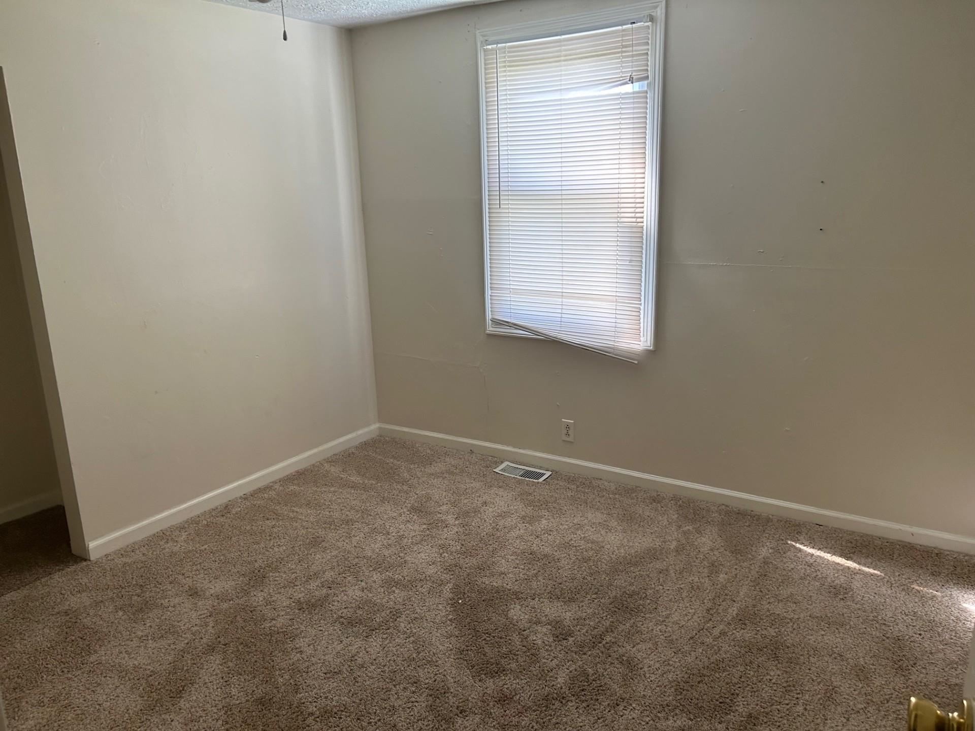 1708 Monarch, Owensboro, Kentucky 42303, 3 Bedrooms Bedrooms, ,1 BathroomBathrooms,Single Family Residence,For Sale,Monarch,90849