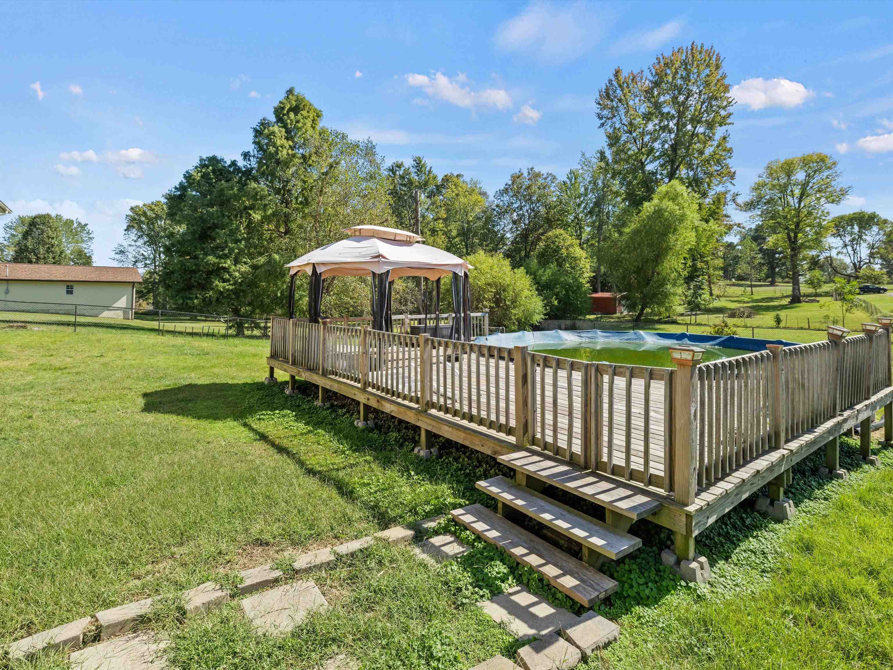 44 Kenwood Lane, Greenville, Kentucky 42345, 6 Bedrooms Bedrooms, ,2 BathroomsBathrooms,Single Family Residence,For Sale,Kenwood Lane,90850