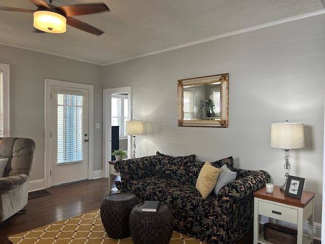 1914 Freeman Avenue, Owensboro, Kentucky 42301, 3 Bedrooms Bedrooms, ,2 BathroomsBathrooms,Single Family Residence,For Sale,Freeman Avenue,90852