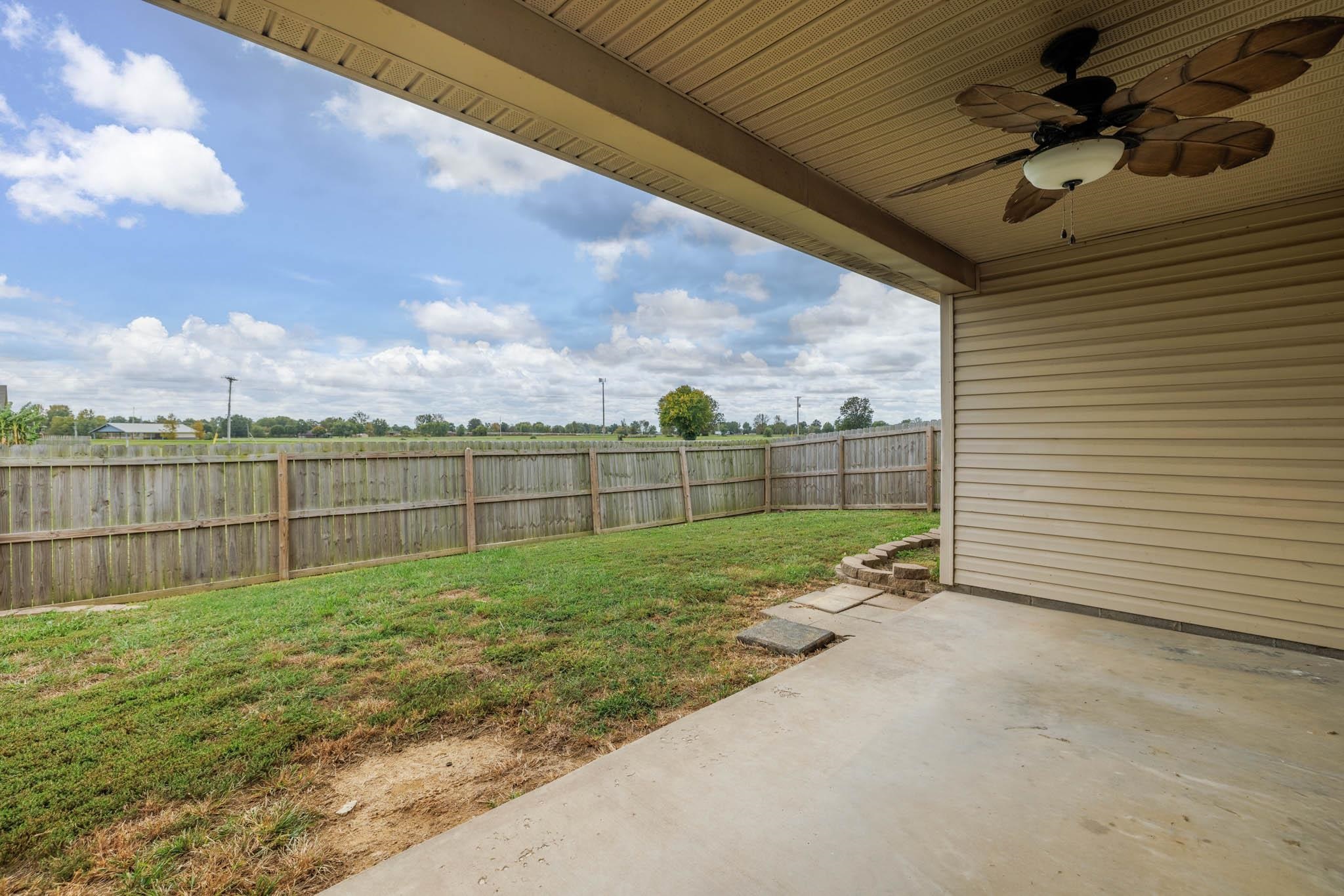 342 Camden Circle, Owensboro, Kentucky 42301, 3 Bedrooms Bedrooms, ,2 BathroomsBathrooms,Single Family Residence,For Sale,Camden Circle,90854