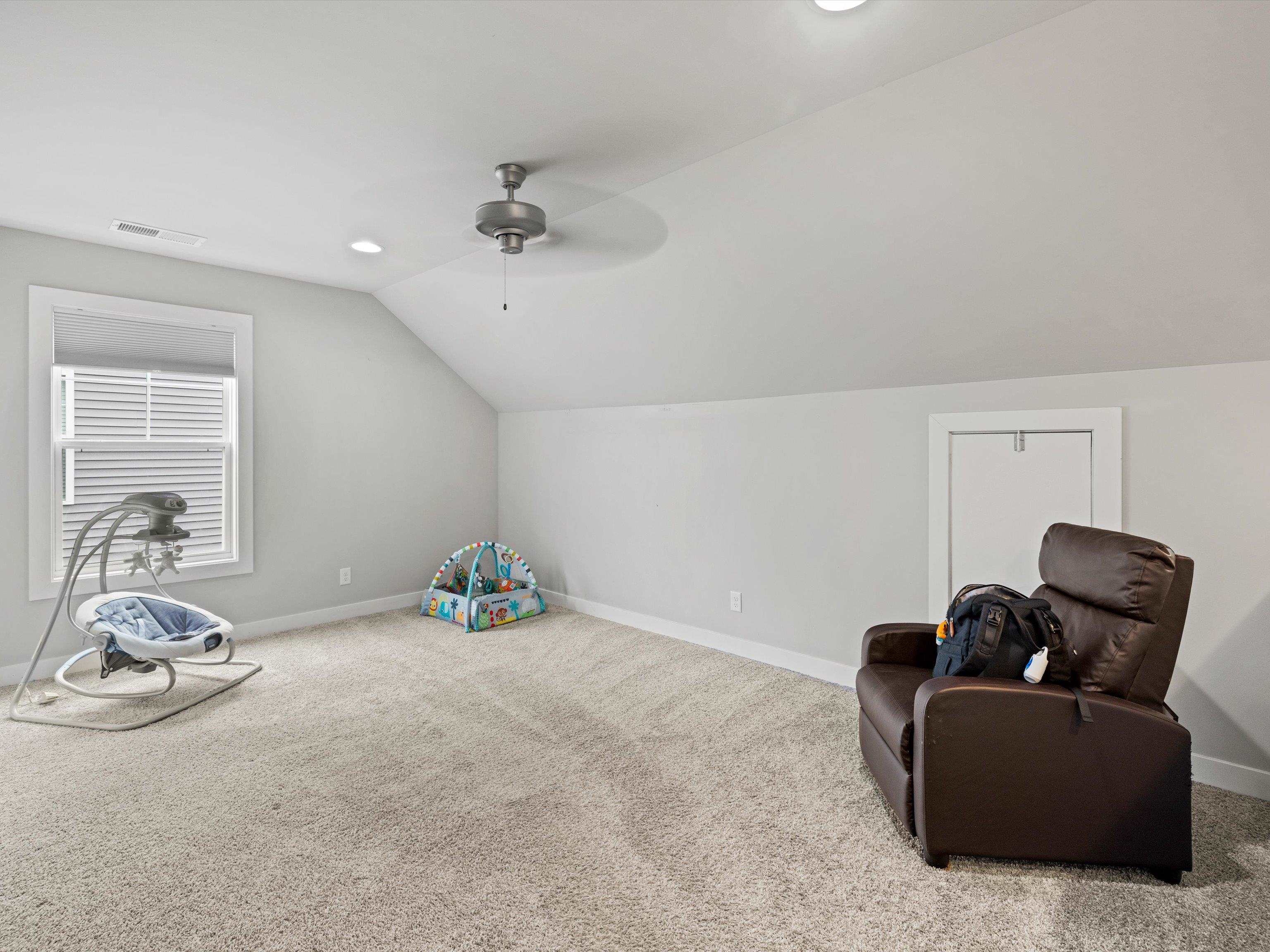 3856 Brookfield Dr, Owensboro, Kentucky 42303, 4 Bedrooms Bedrooms, ,2 BathroomsBathrooms,Single Family Residence,For Sale,Brookfield Dr,90857