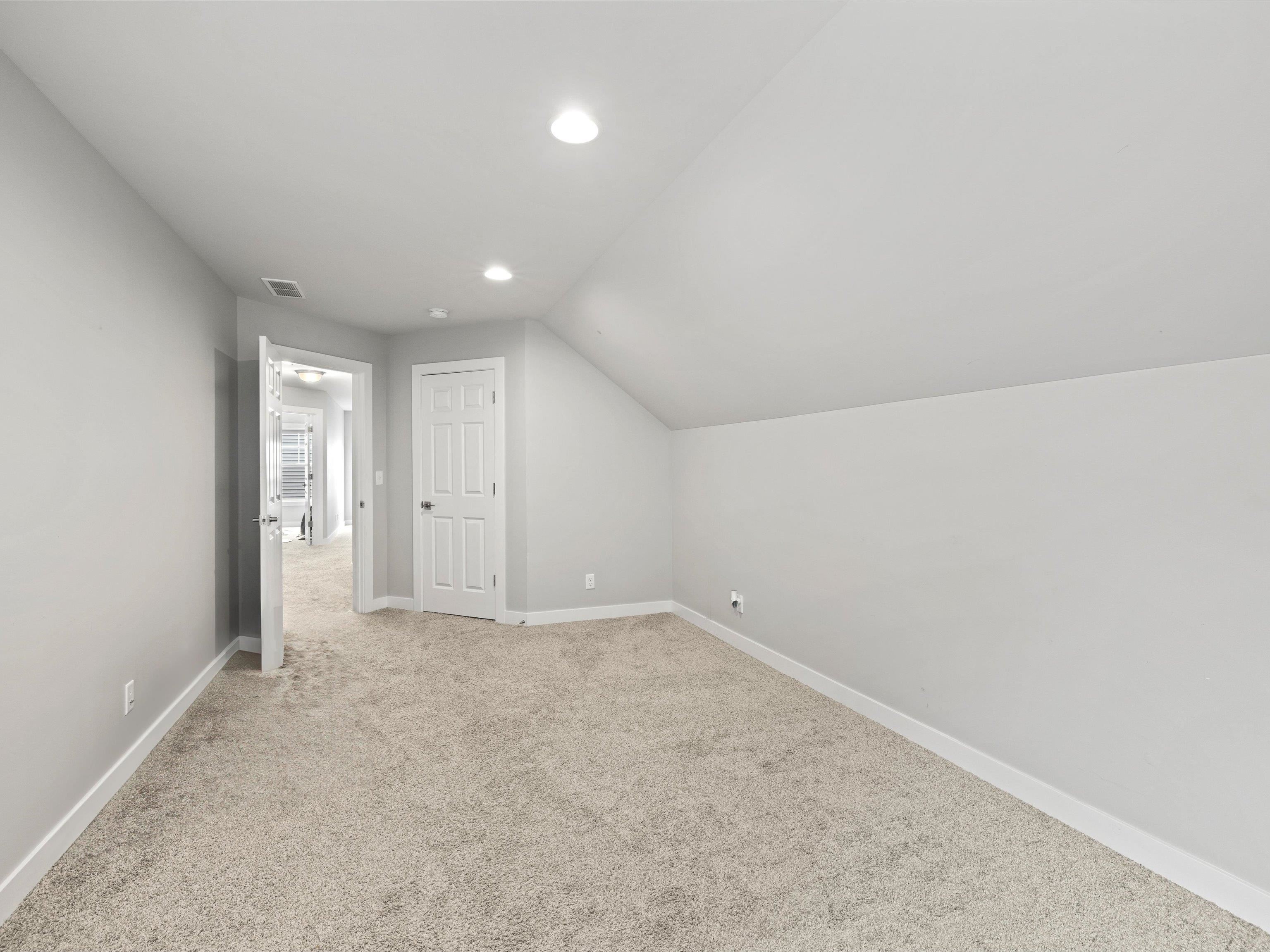 3856 Brookfield Dr, Owensboro, Kentucky 42303, 4 Bedrooms Bedrooms, ,2 BathroomsBathrooms,Single Family Residence,For Sale,Brookfield Dr,90857