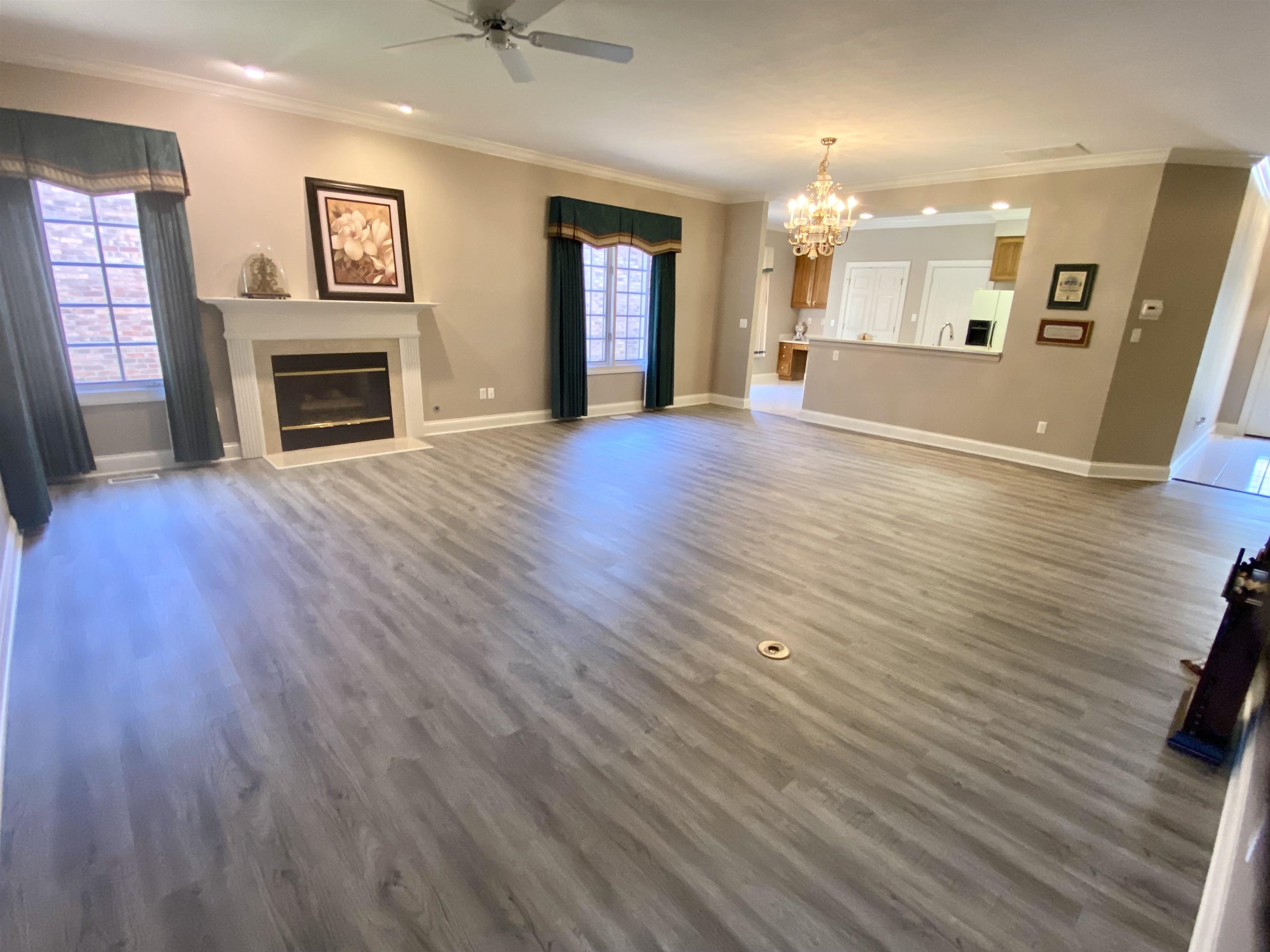 4241 Edgewood Ct, Owensboro, Kentucky 42303, 3 Bedrooms Bedrooms, ,2 BathroomsBathrooms,Single Family Residence,For Sale,Edgewood Ct,90860
