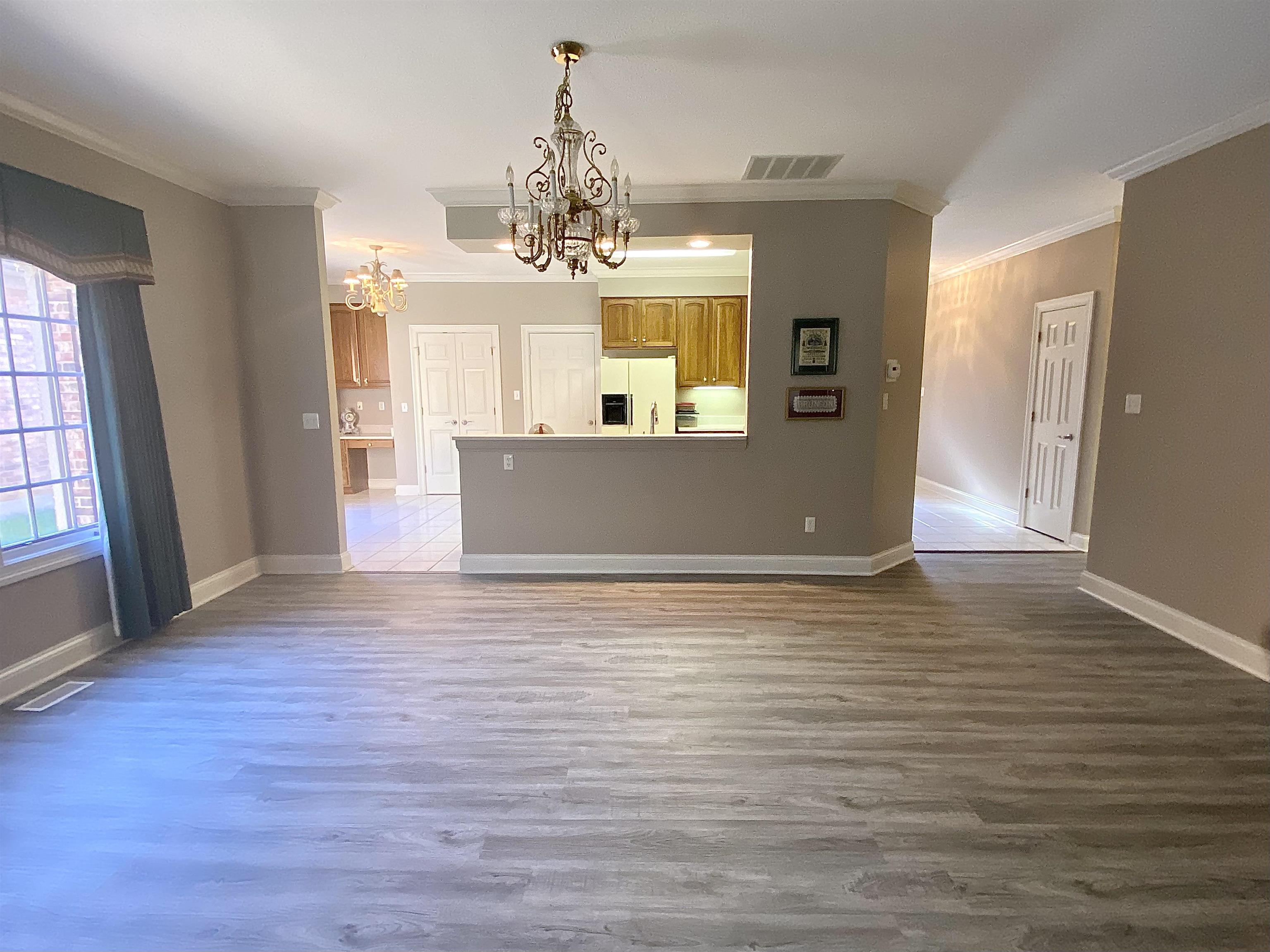 4241 Edgewood Ct, Owensboro, Kentucky 42303, 3 Bedrooms Bedrooms, ,2 BathroomsBathrooms,Single Family Residence,For Sale,Edgewood Ct,90860