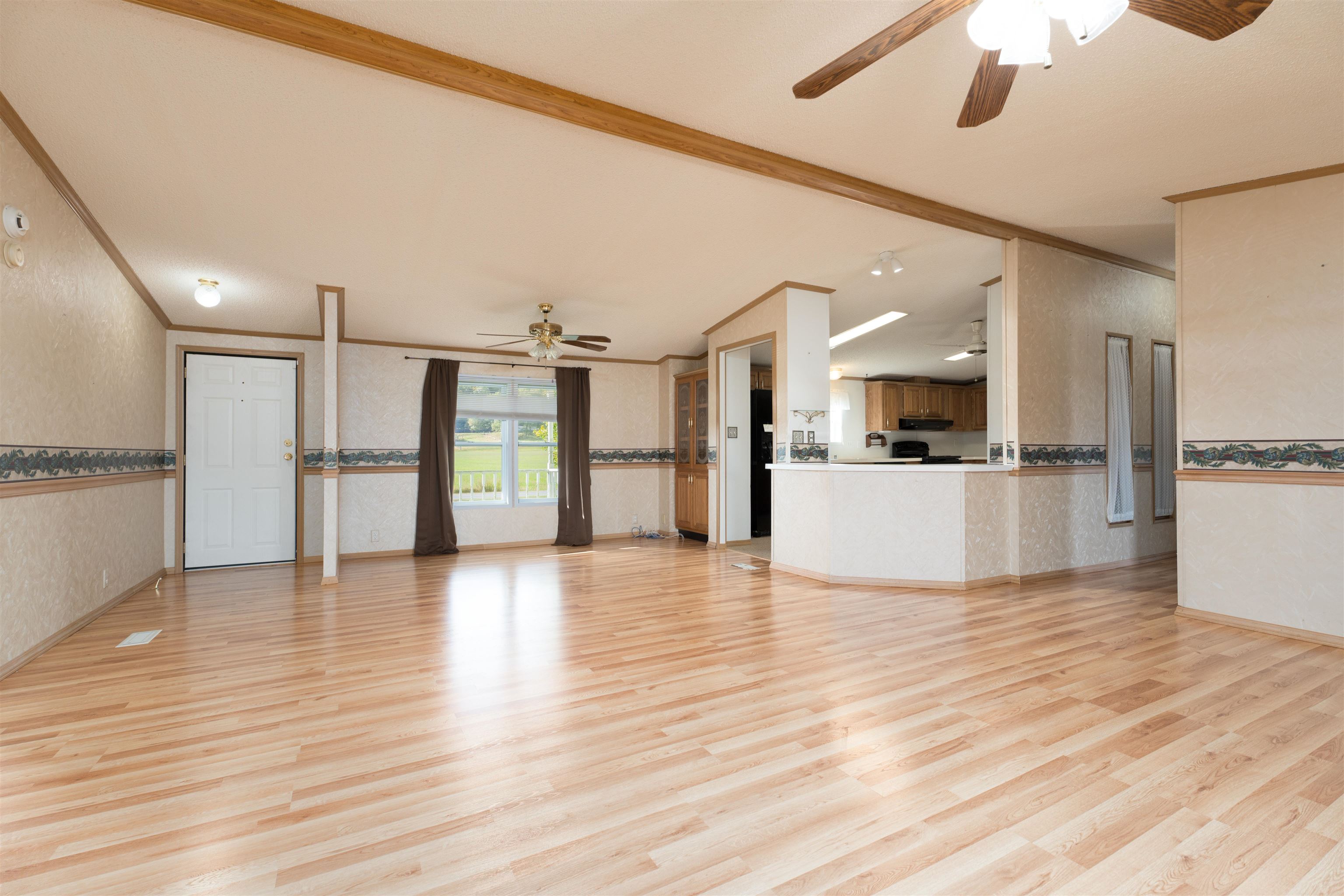 650 Hicks Rd., Livermore, Kentucky 42352, 3 Bedrooms Bedrooms, ,2 BathroomsBathrooms,Manufactured Home,For Sale,Hicks Rd.,90861