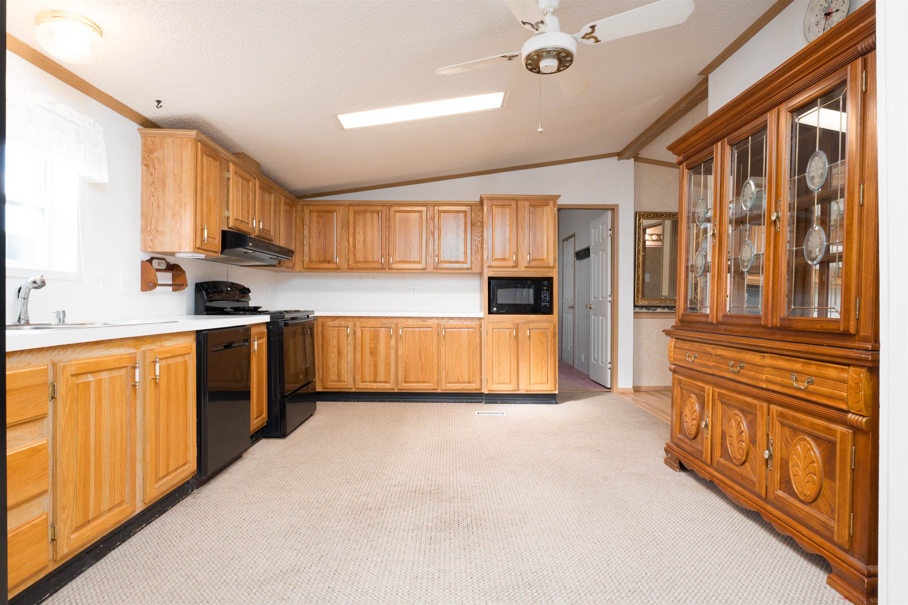 650 Hicks Rd., Livermore, Kentucky 42352, 3 Bedrooms Bedrooms, ,2 BathroomsBathrooms,Manufactured Home,For Sale,Hicks Rd.,90861