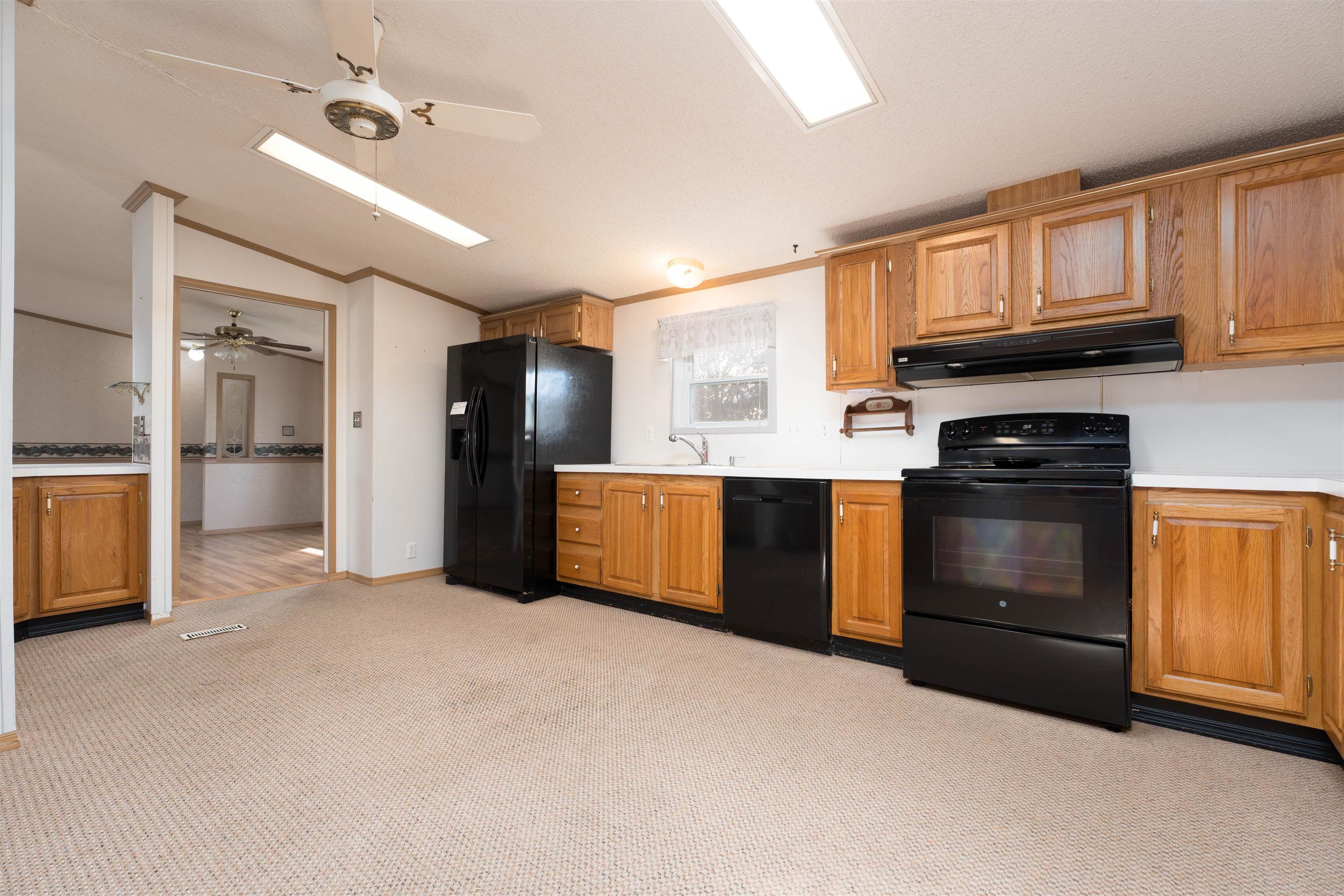 650 Hicks Rd., Livermore, Kentucky 42352, 3 Bedrooms Bedrooms, ,2 BathroomsBathrooms,Manufactured Home,For Sale,Hicks Rd.,90861