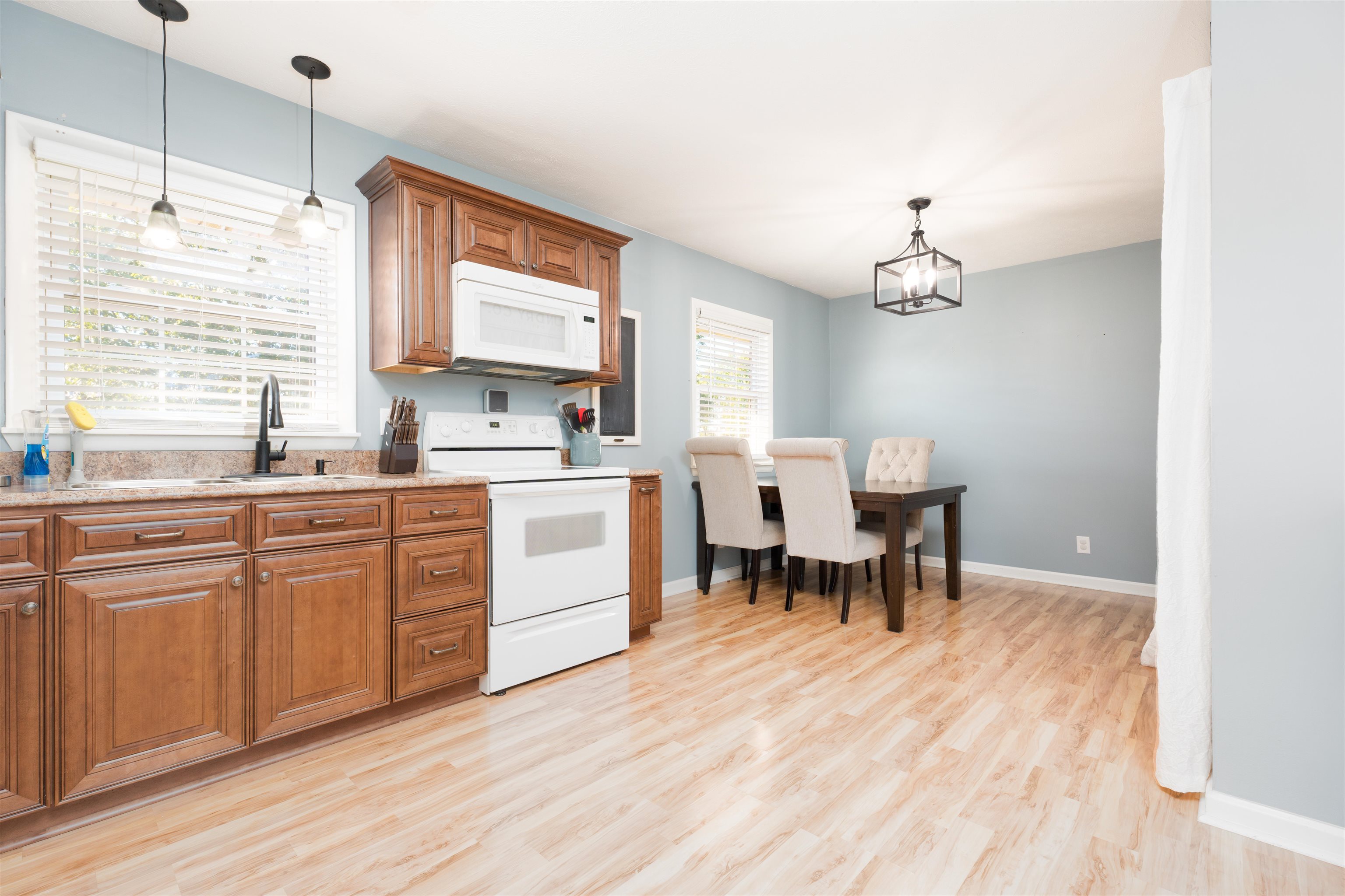 774 Dove Ct, Owensboro, Kentucky 42301, 3 Bedrooms Bedrooms, ,1 BathroomBathrooms,Single Family Residence,For Sale,Dove Ct,90864
