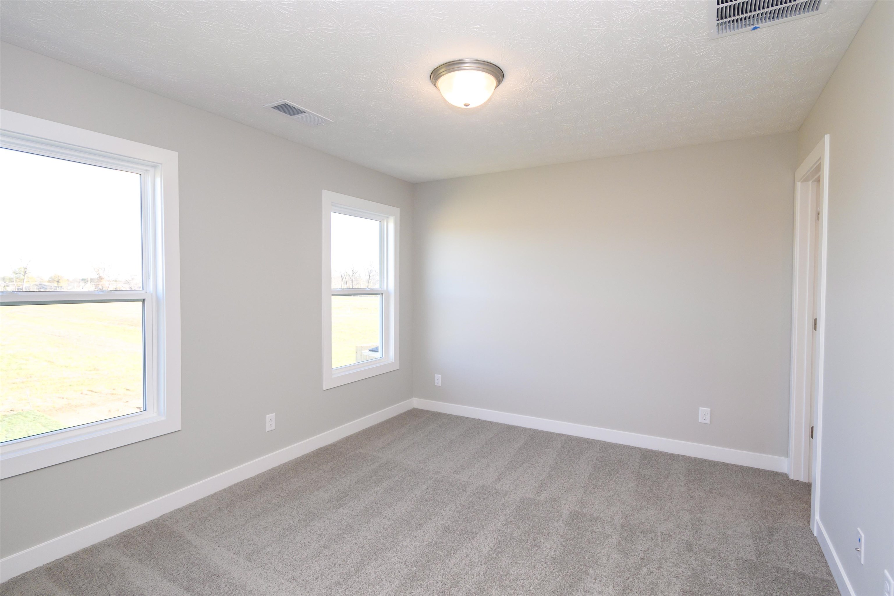 663 Alabaster Ln, Owensboro, Kentucky 42301, 3 Bedrooms Bedrooms, ,2 BathroomsBathrooms,Single Family Residence,For Sale,Alabaster Ln,90868