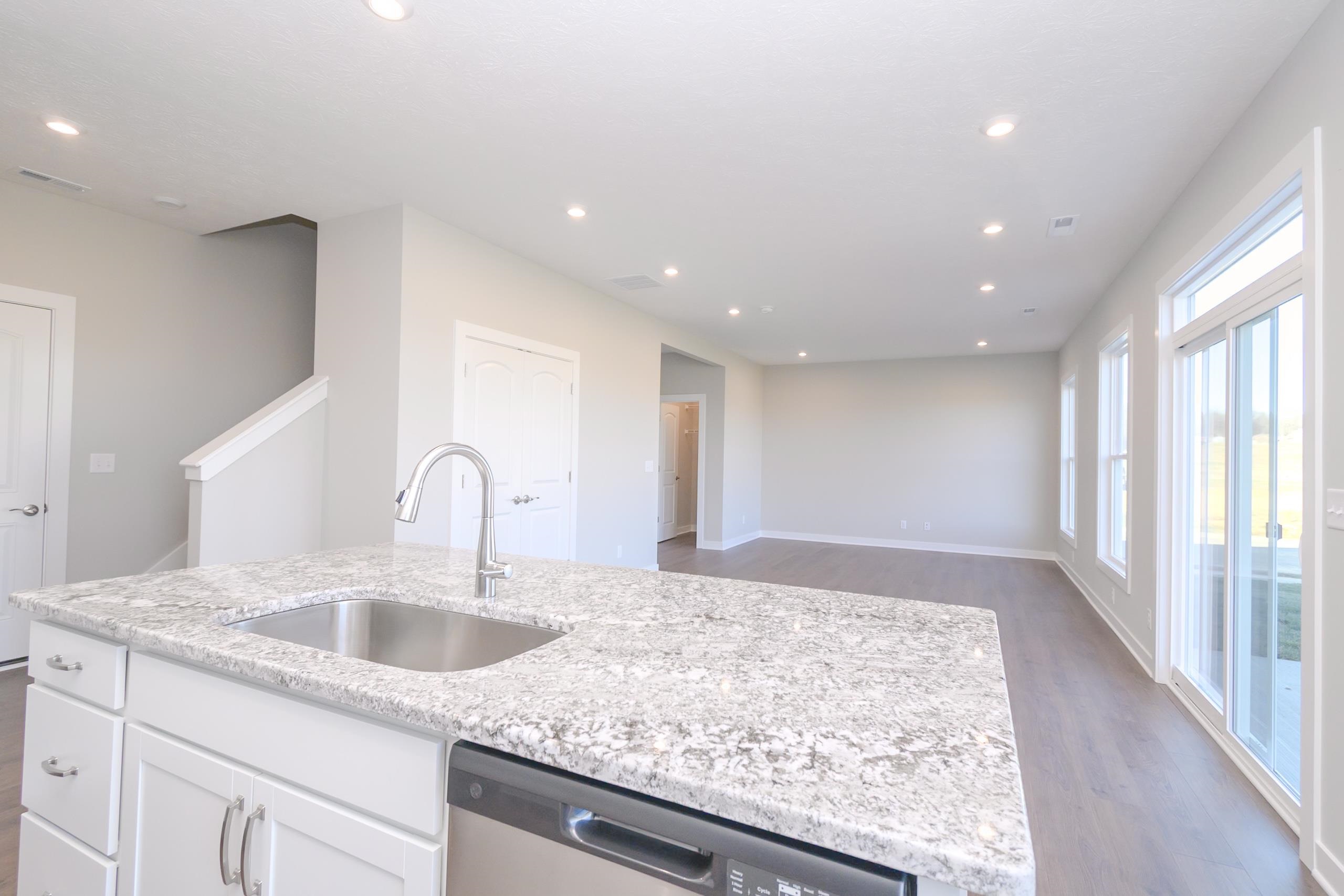 663 Alabaster Ln, Owensboro, Kentucky 42301, 3 Bedrooms Bedrooms, ,2 BathroomsBathrooms,Single Family Residence,For Sale,Alabaster Ln,90868