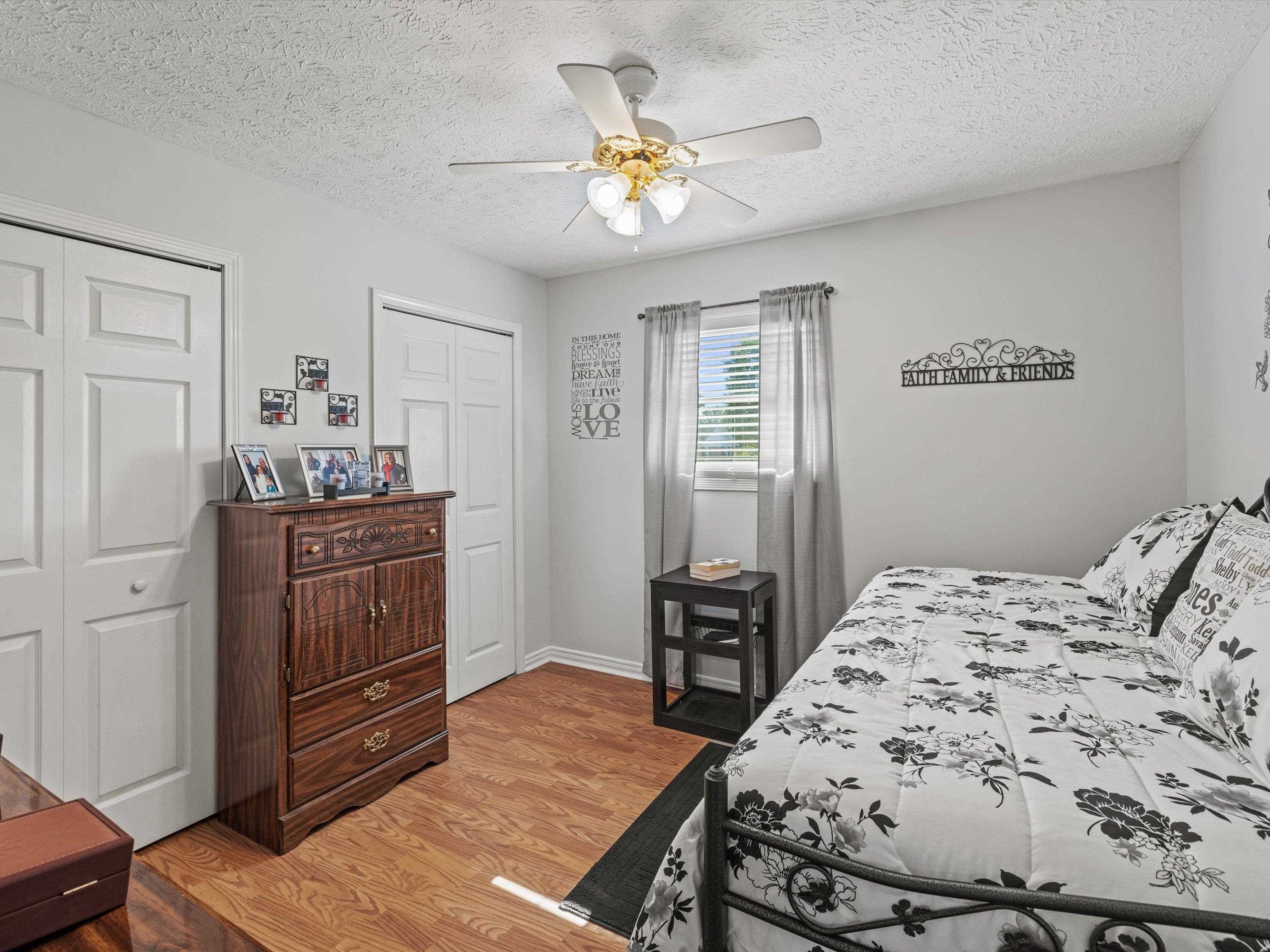 75 Hocker St, Beaver Dam, Kentucky 42320, 3 Bedrooms Bedrooms, ,2 BathroomsBathrooms,Single Family Residence,For Sale,Hocker St,90869