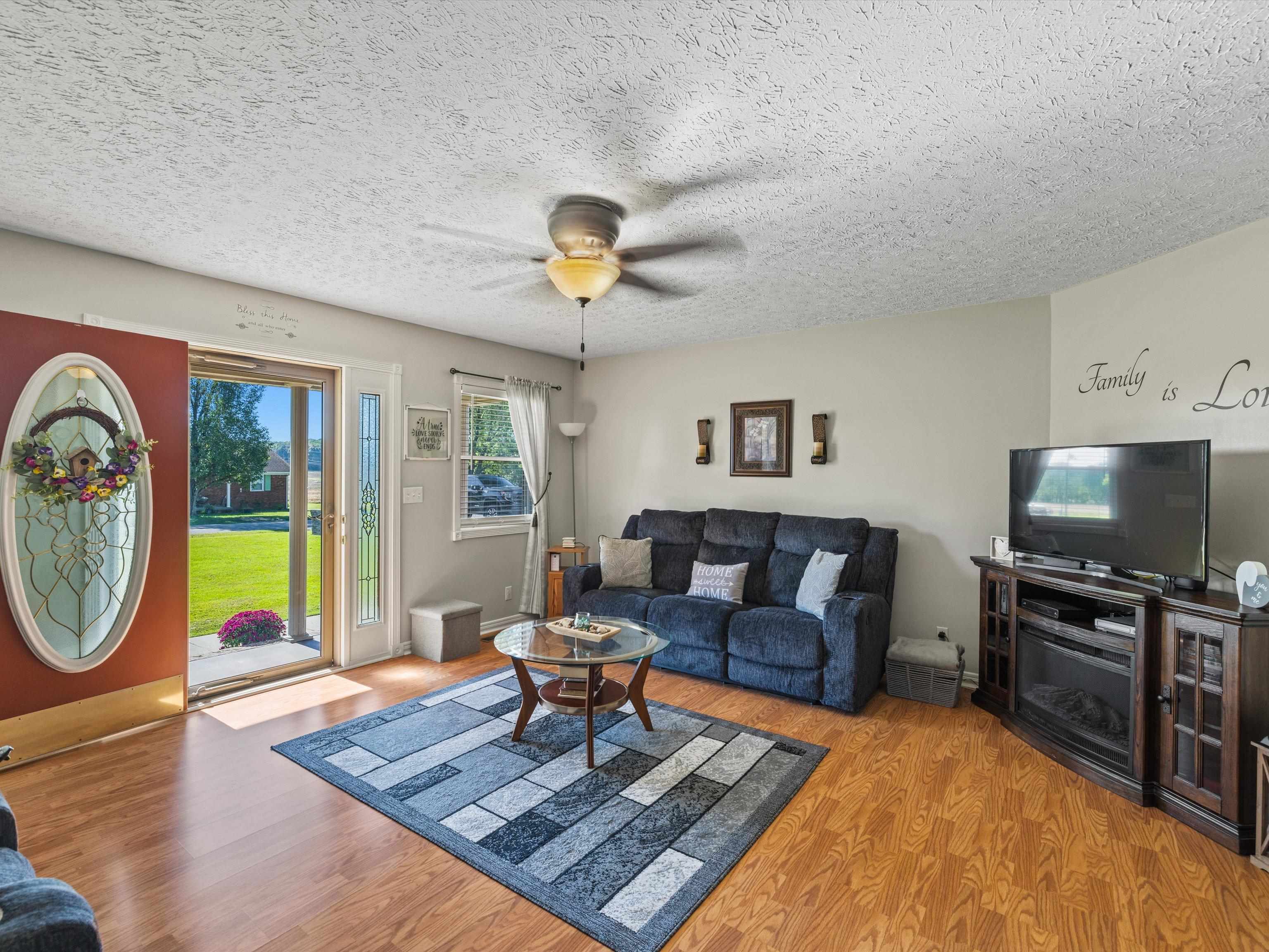 75 Hocker St, Beaver Dam, Kentucky 42320, 3 Bedrooms Bedrooms, ,2 BathroomsBathrooms,Single Family Residence,For Sale,Hocker St,90869