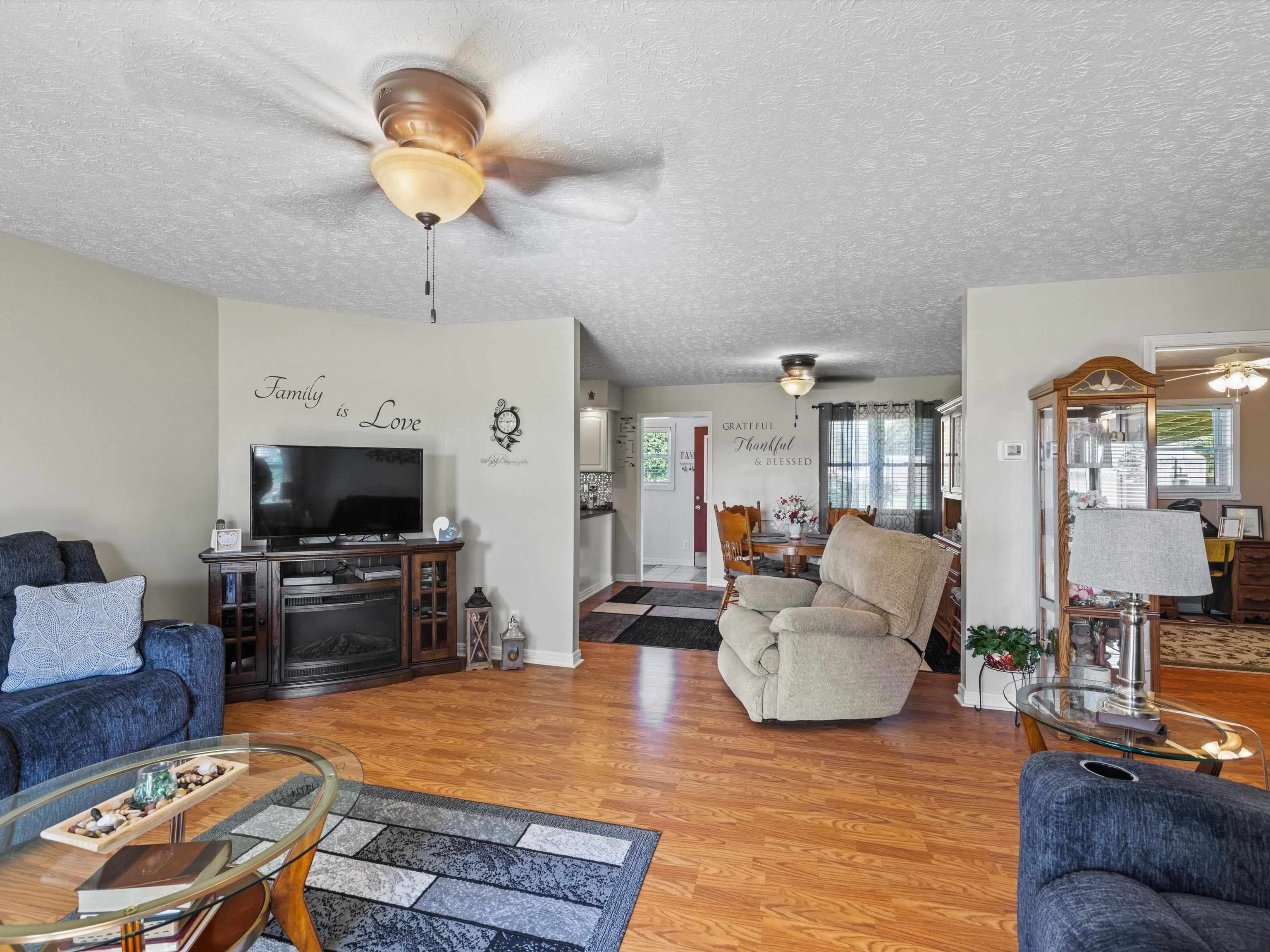 75 Hocker St, Beaver Dam, Kentucky 42320, 3 Bedrooms Bedrooms, ,2 BathroomsBathrooms,Single Family Residence,For Sale,Hocker St,90869