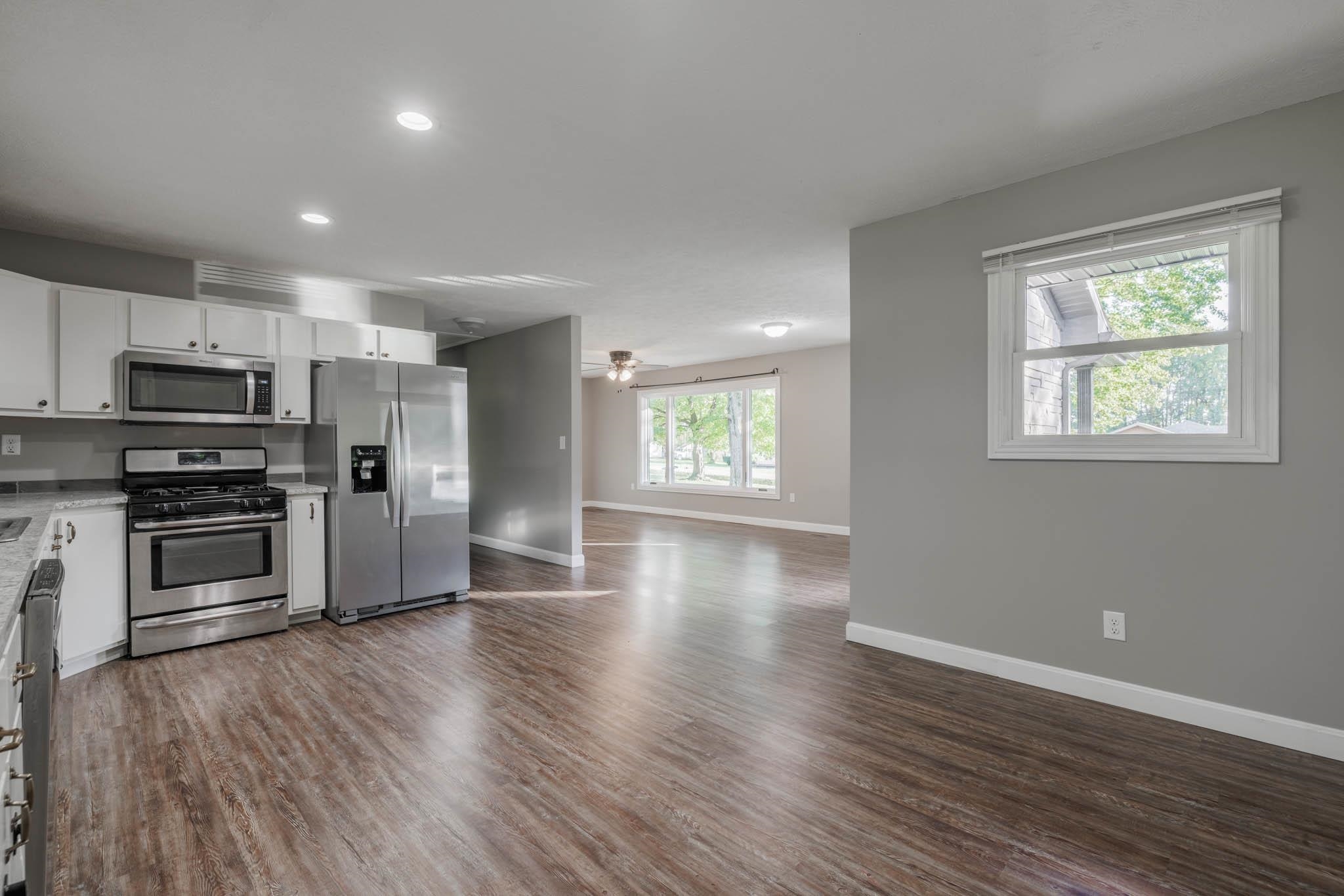 4639 Springlane Drive, Owensboro, Kentucky 42303, 4 Bedrooms Bedrooms, ,2 BathroomsBathrooms,Single Family Residence,For Sale,Springlane Drive,90871