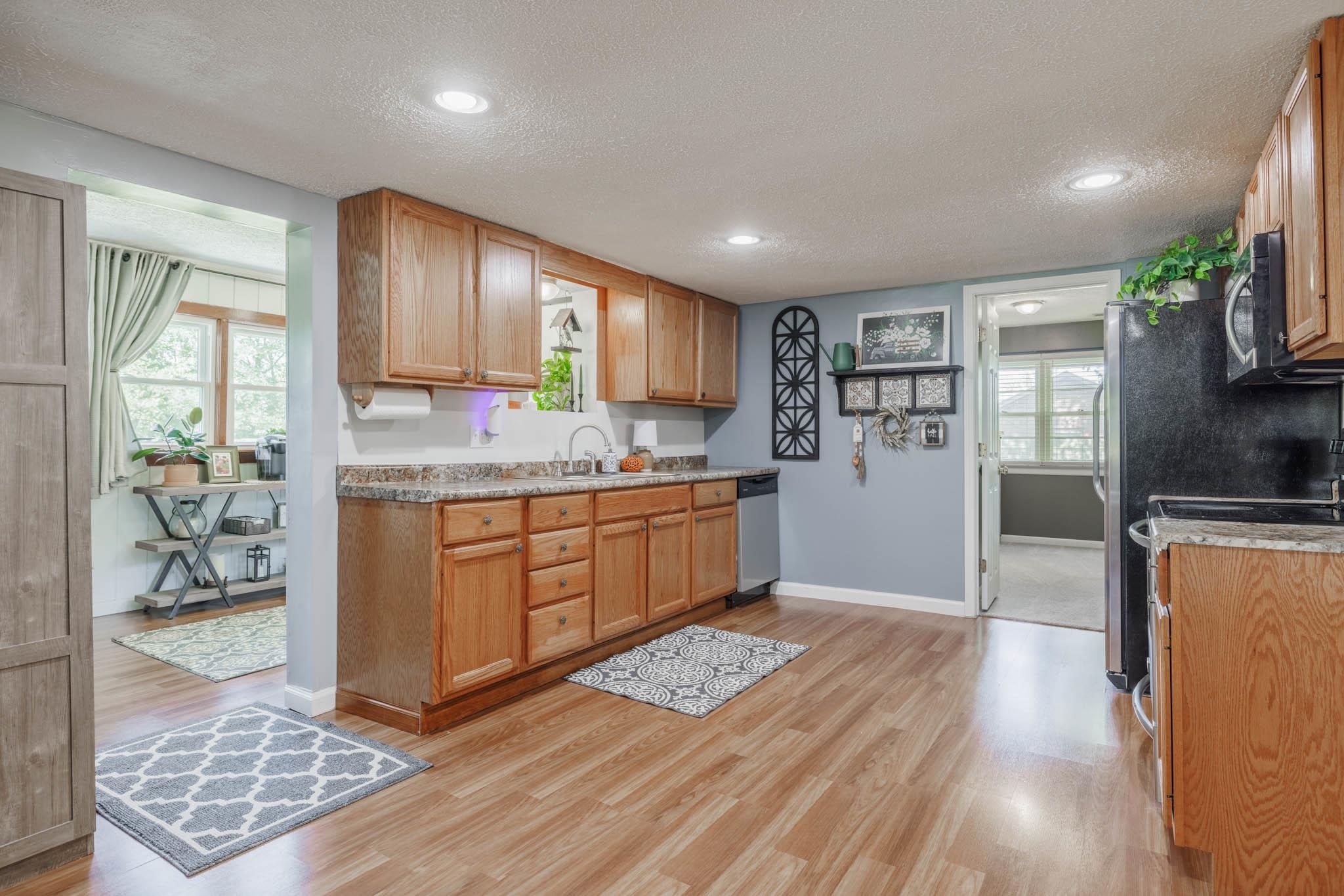 7282 Kentucky 81, Owensboro, Kentucky 42301, 3 Bedrooms Bedrooms, ,2 BathroomsBathrooms,Ranch,For Sale,Kentucky 81,90872